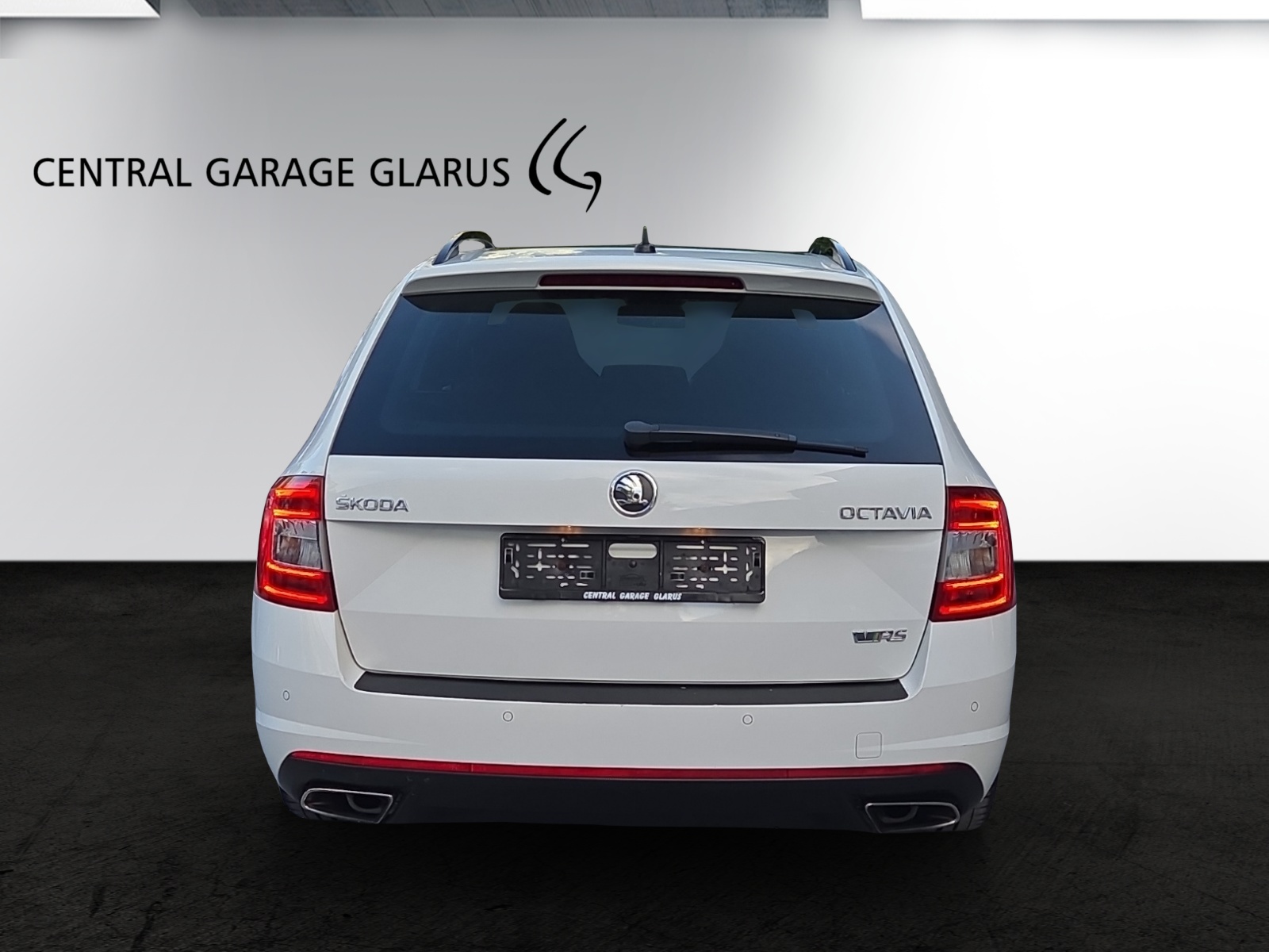 SKODA Octavia Combi 2.0 TSI RS DSG-image-7