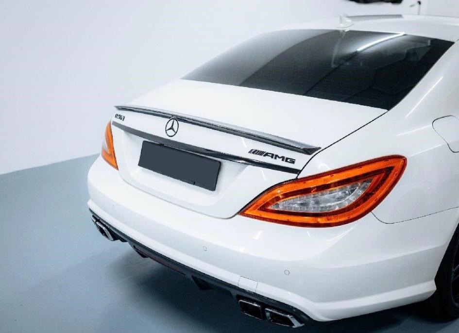 MERCEDES-BENZ CLS63 AMG / 557 PS / Vollausstattung / Carbonpaket / ex. DIPLOMATENFAHRZEUG-image-1