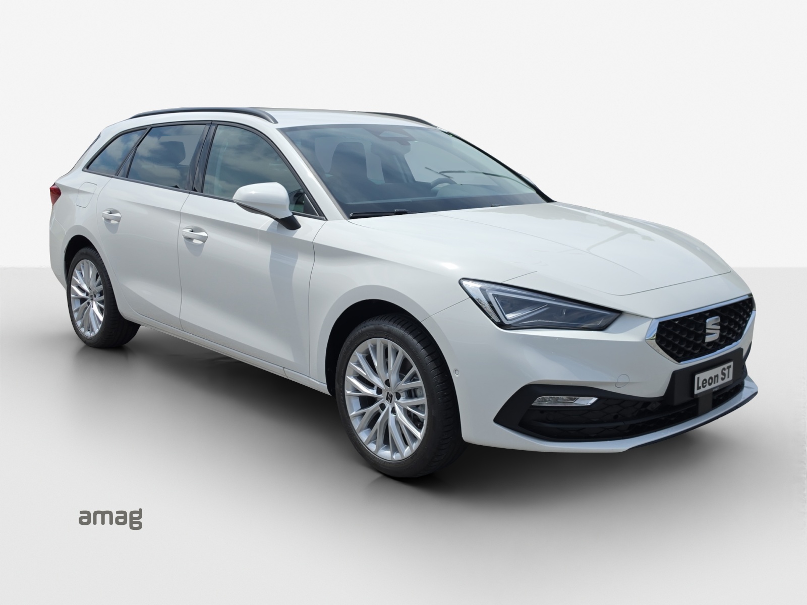 SEAT Leon ST 1.5 eHybrid pHEV DSG Business Edition-image-5