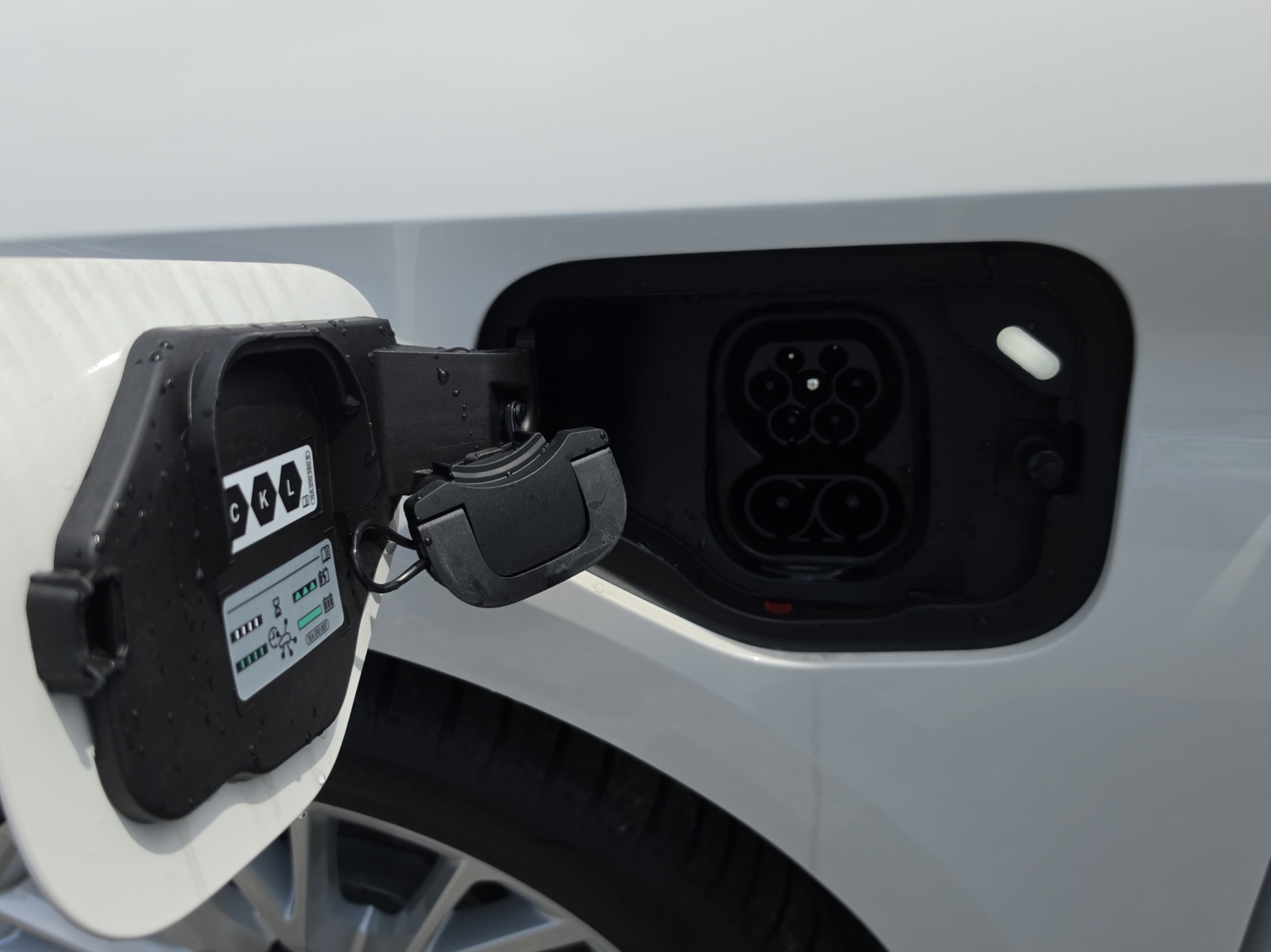 SEAT Leon ST 1.5 eHybrid pHEV DSG Business Edition-image-15