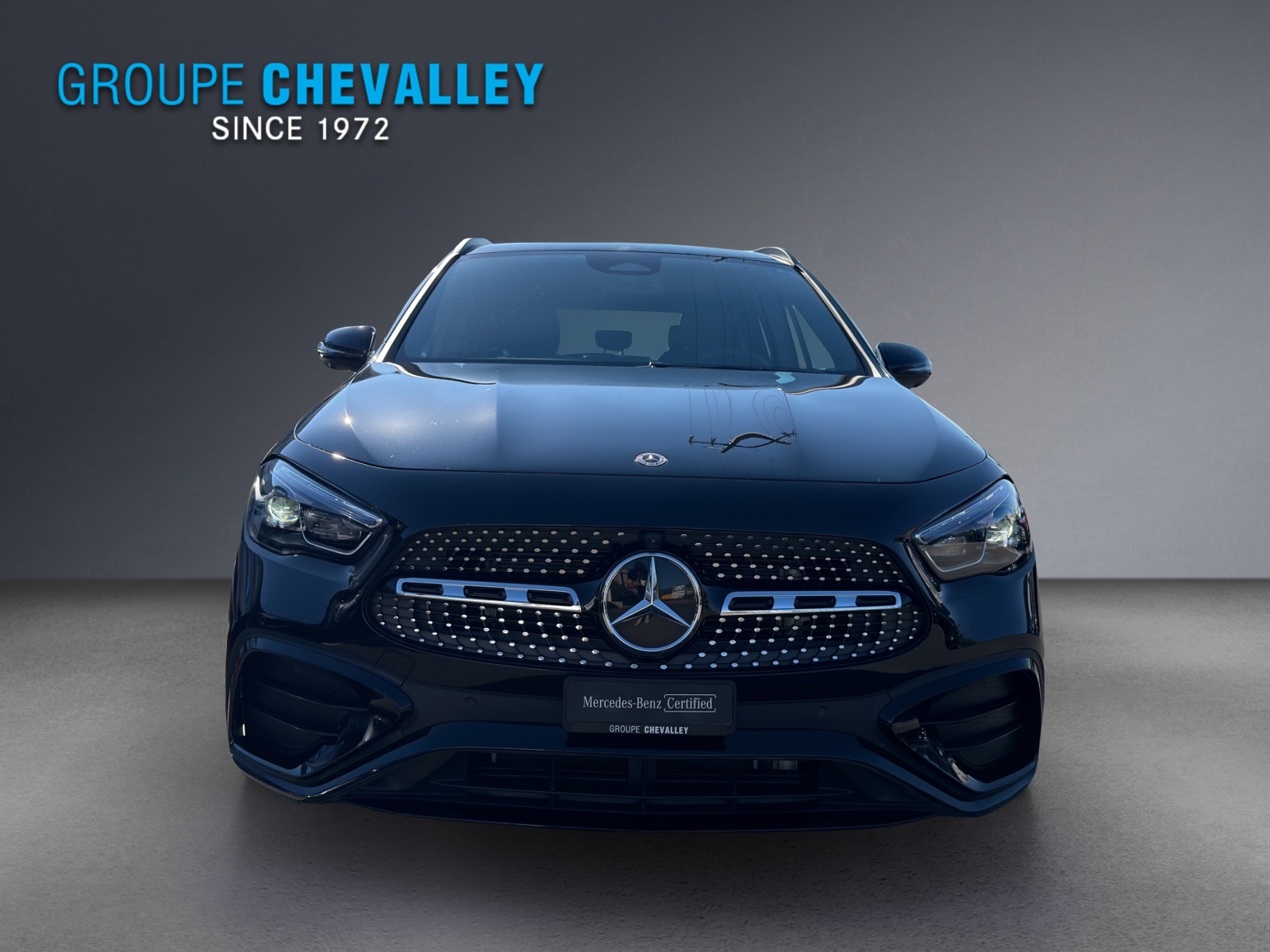 MERCEDES-BENZ GLA 200 Night Star 7G-DCT-image-1