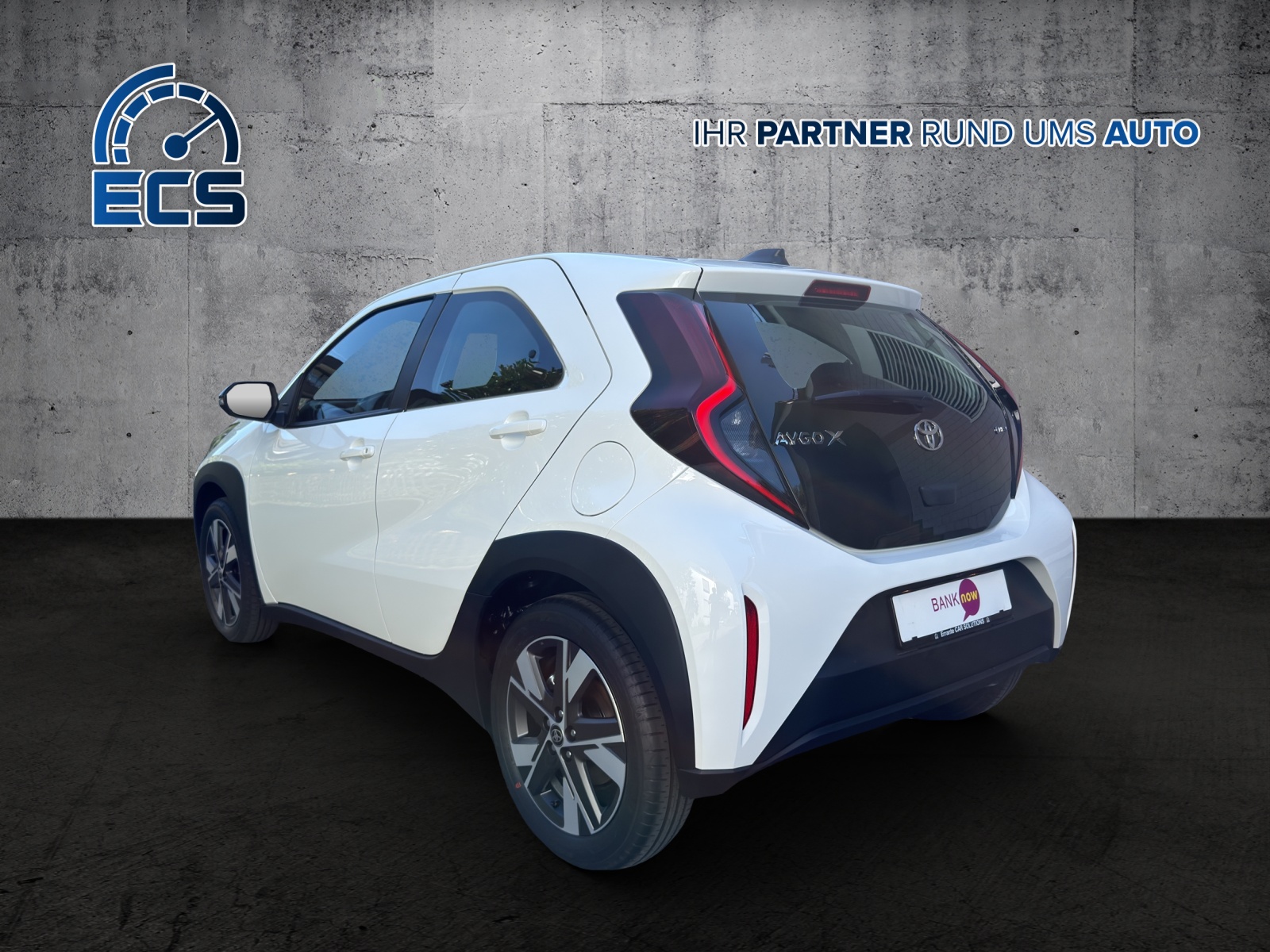 TOYOTA Aygo X 1.5 VVT-i HSD Trend *8-fach bereift*-image-3