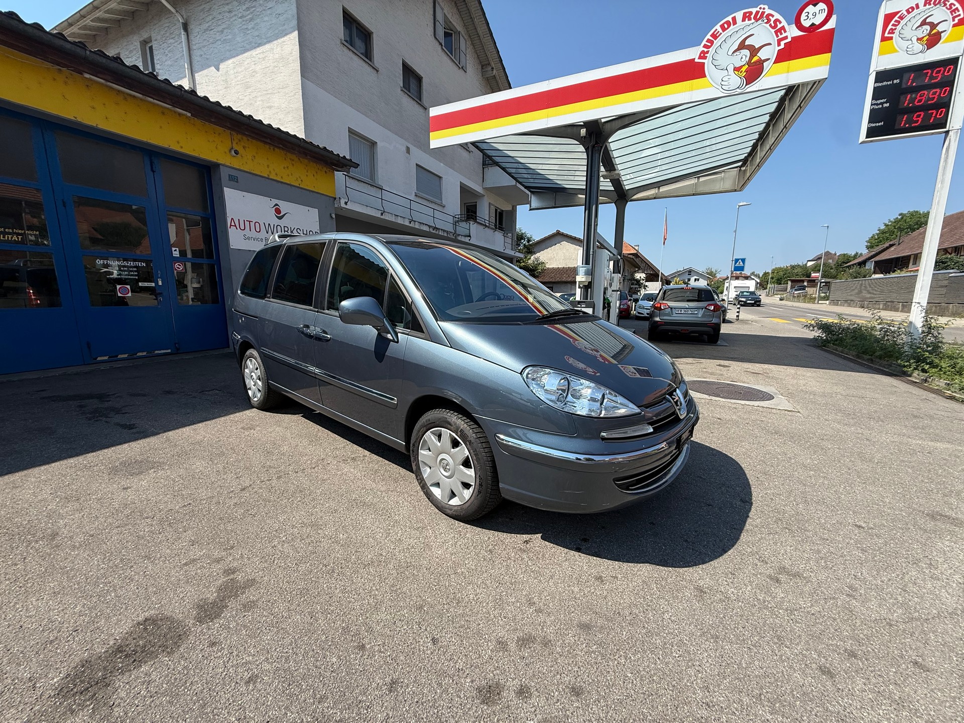 PEUGEOT 807 2.0 16V HDi Family+ Tiptronic