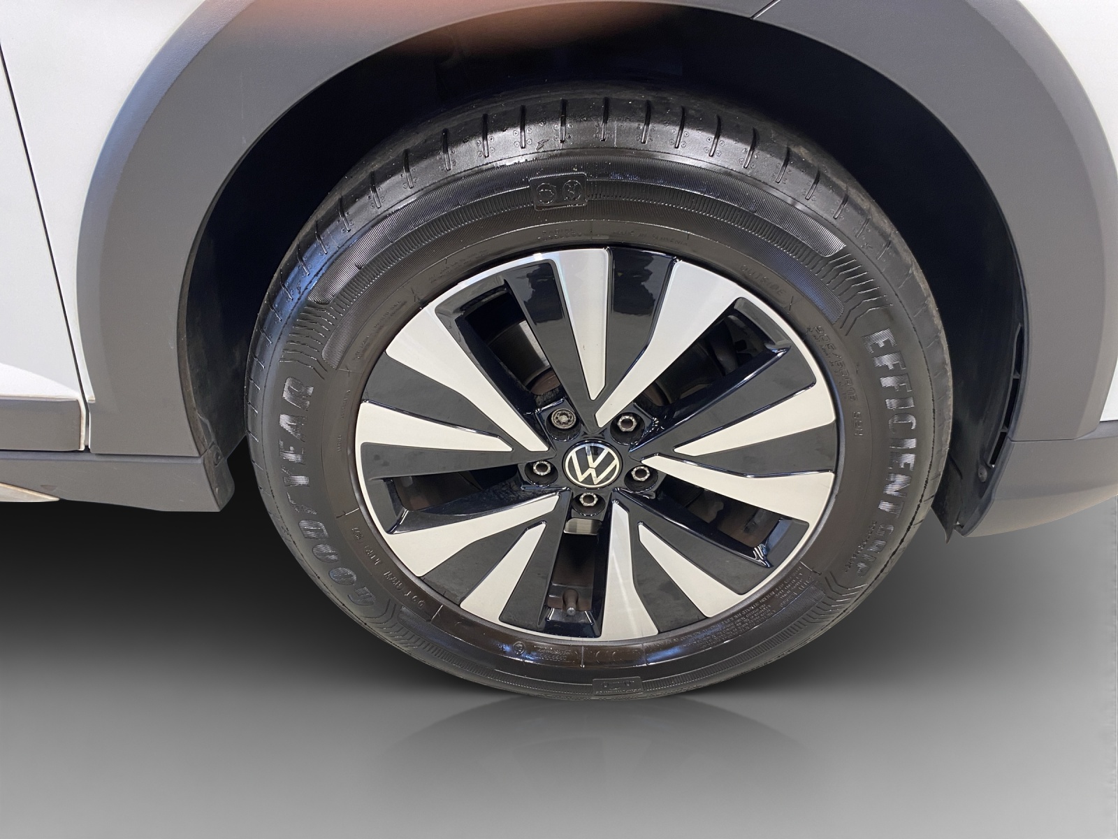 VW Taigo 1.0 TSI Life DSG-image-14