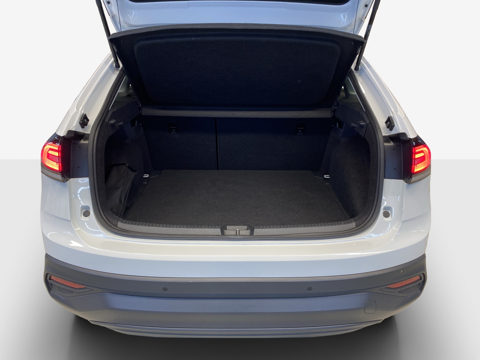 VW Taigo 1.0 TSI Life DSG-image-12