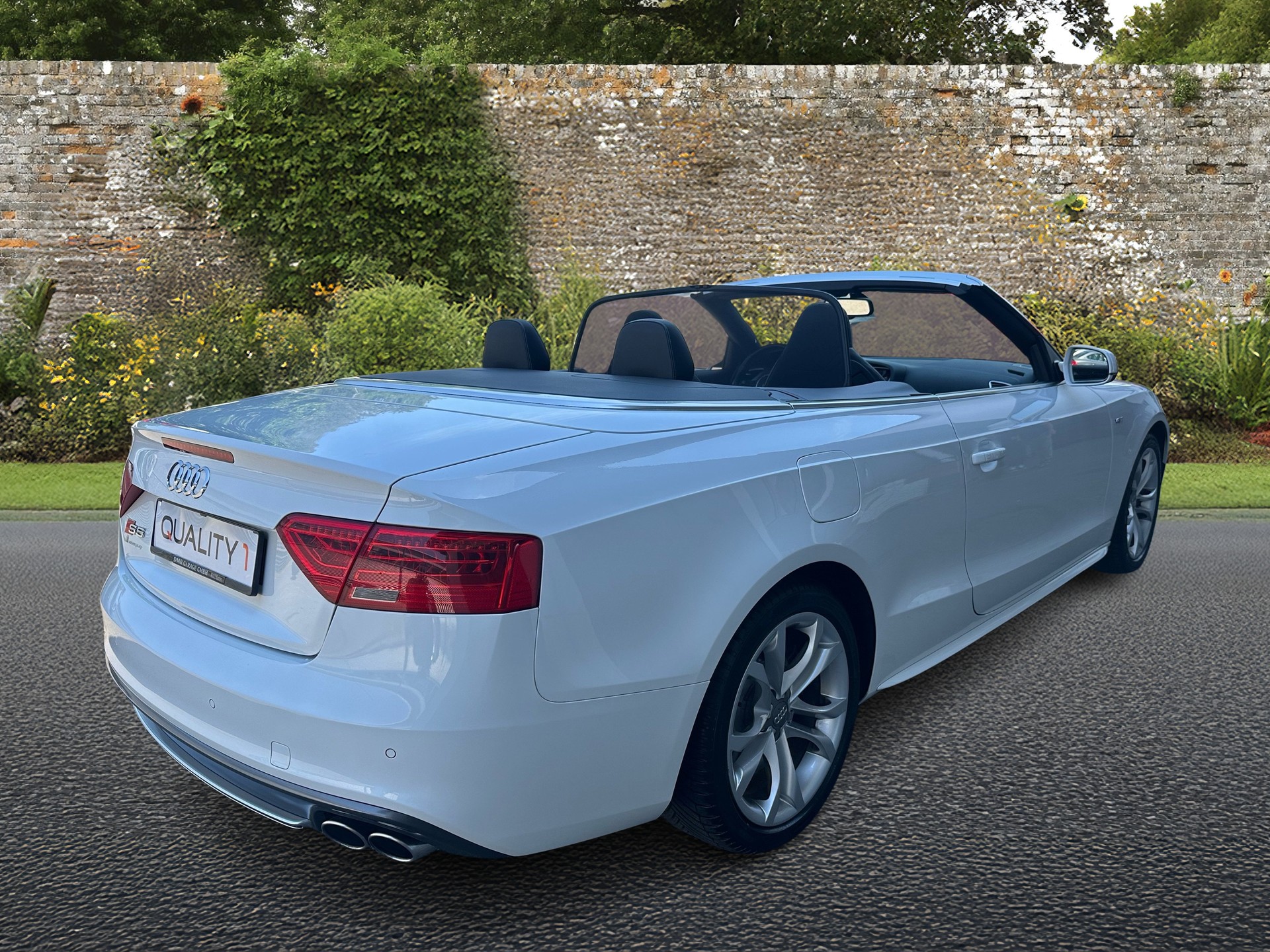 AUDI S5 Cabrio 3.0 TFSI quattro S-tronic-image-4