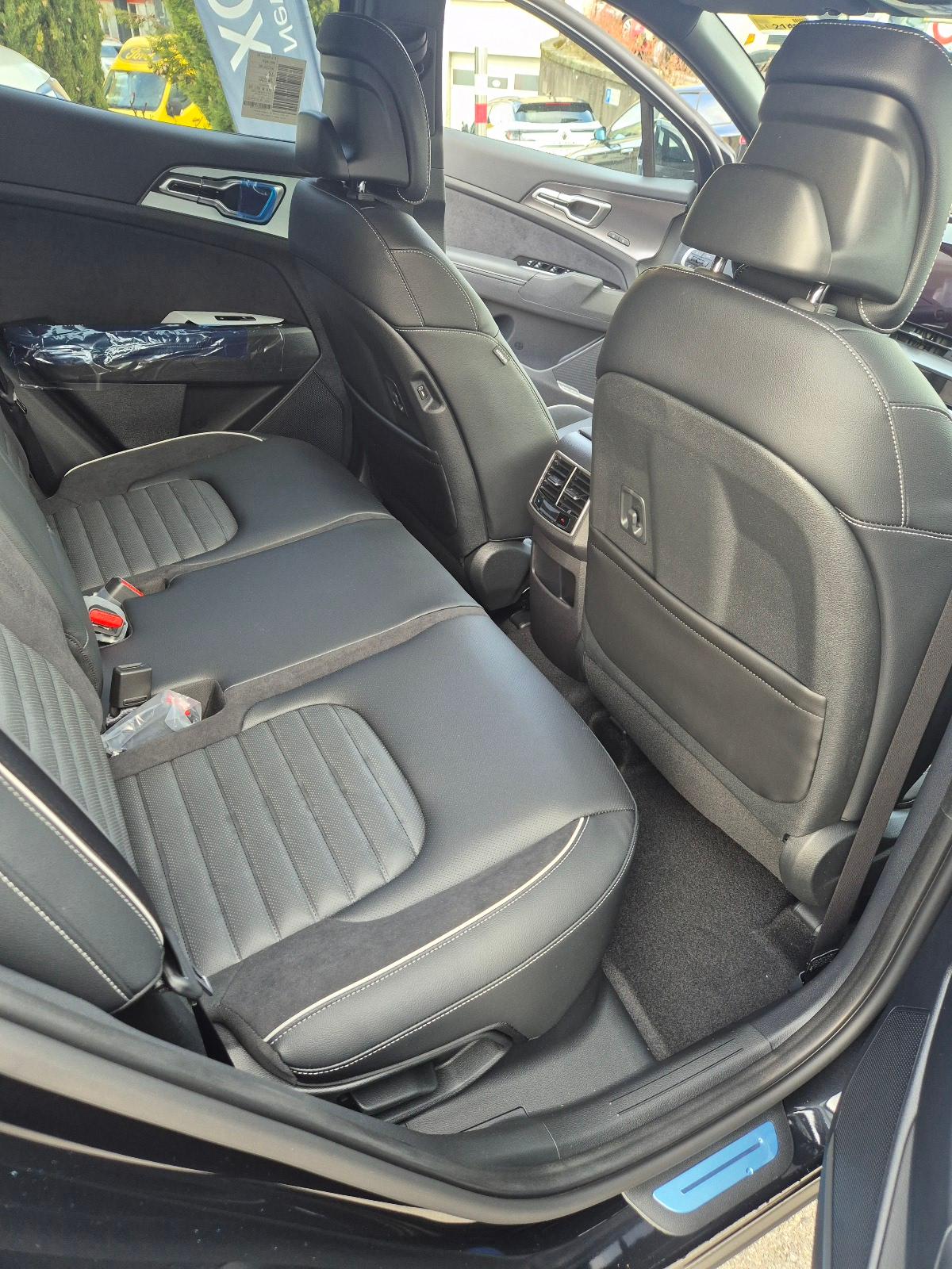 KIA Sportage 1.6 T-GDi Hybrid GT-Line-image-8