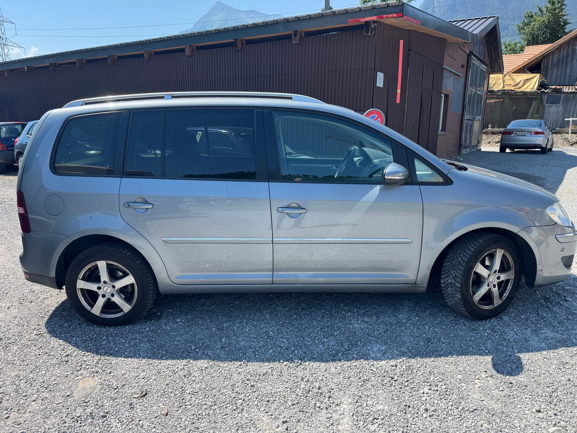 VW Touran 1.4 TSI Trendline-image-5