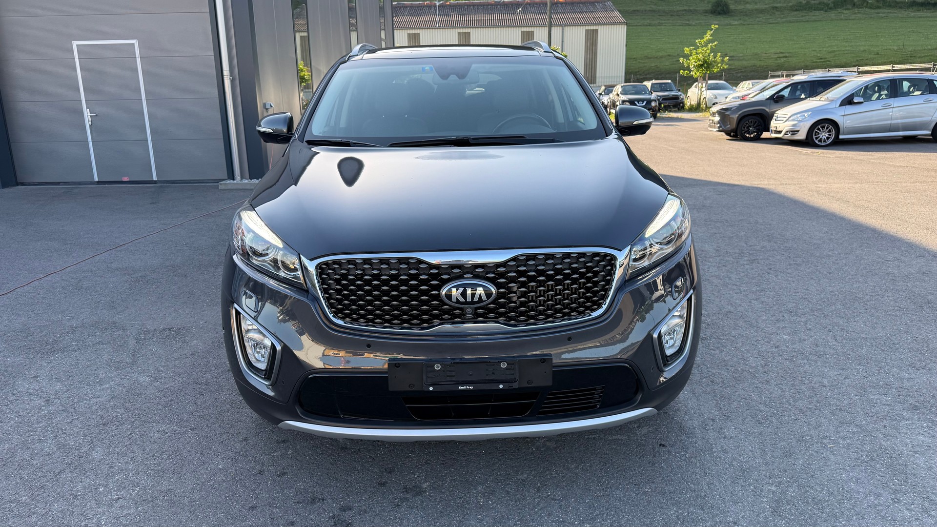 KIA Sorento 2.2 CRDI Style 7P. Automatic-image-1