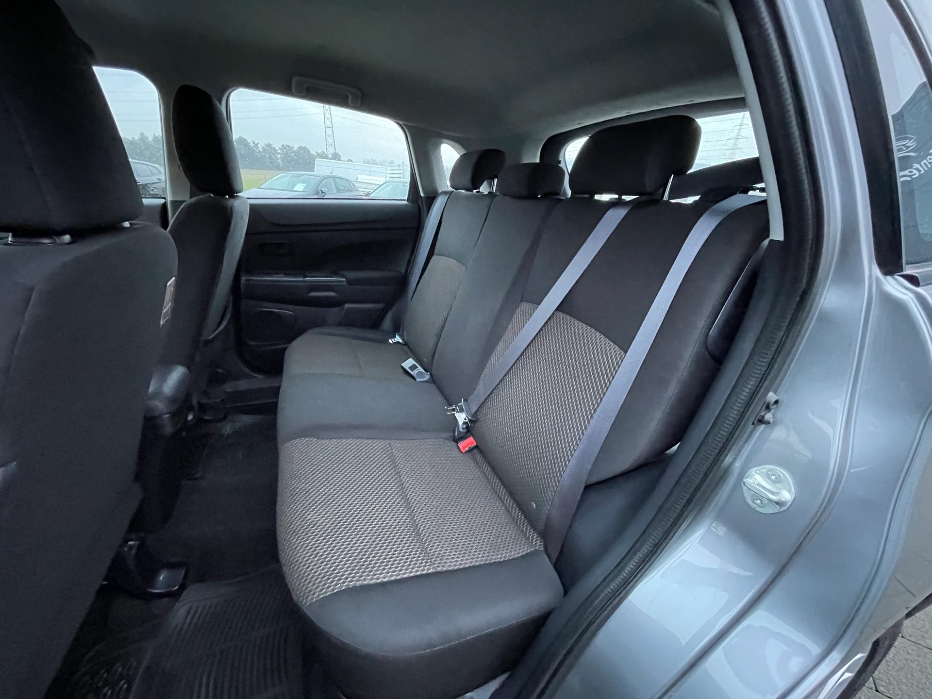 MITSUBISHI ASX 1.6 Haru 2WD-image-12