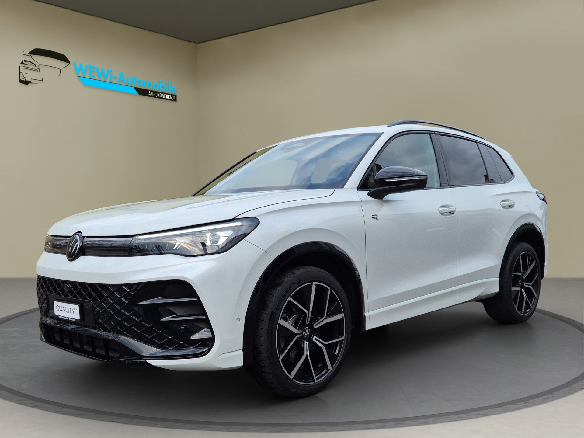 VW Tiguan 2.0 TSI DSG R-Line 4Motion-image-0