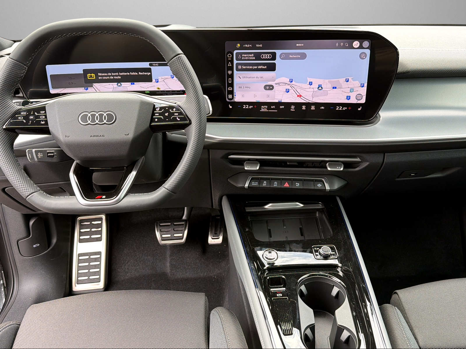 AUDI Q3 SUV 110 kW TFSI S tronic-image-9