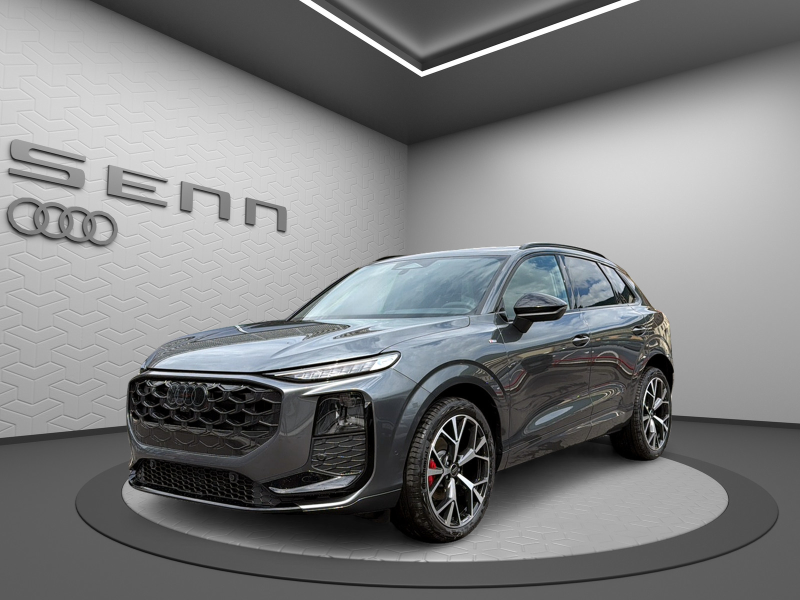 AUDI Q3 SUV 110 kW TFSI S tronic-image-0