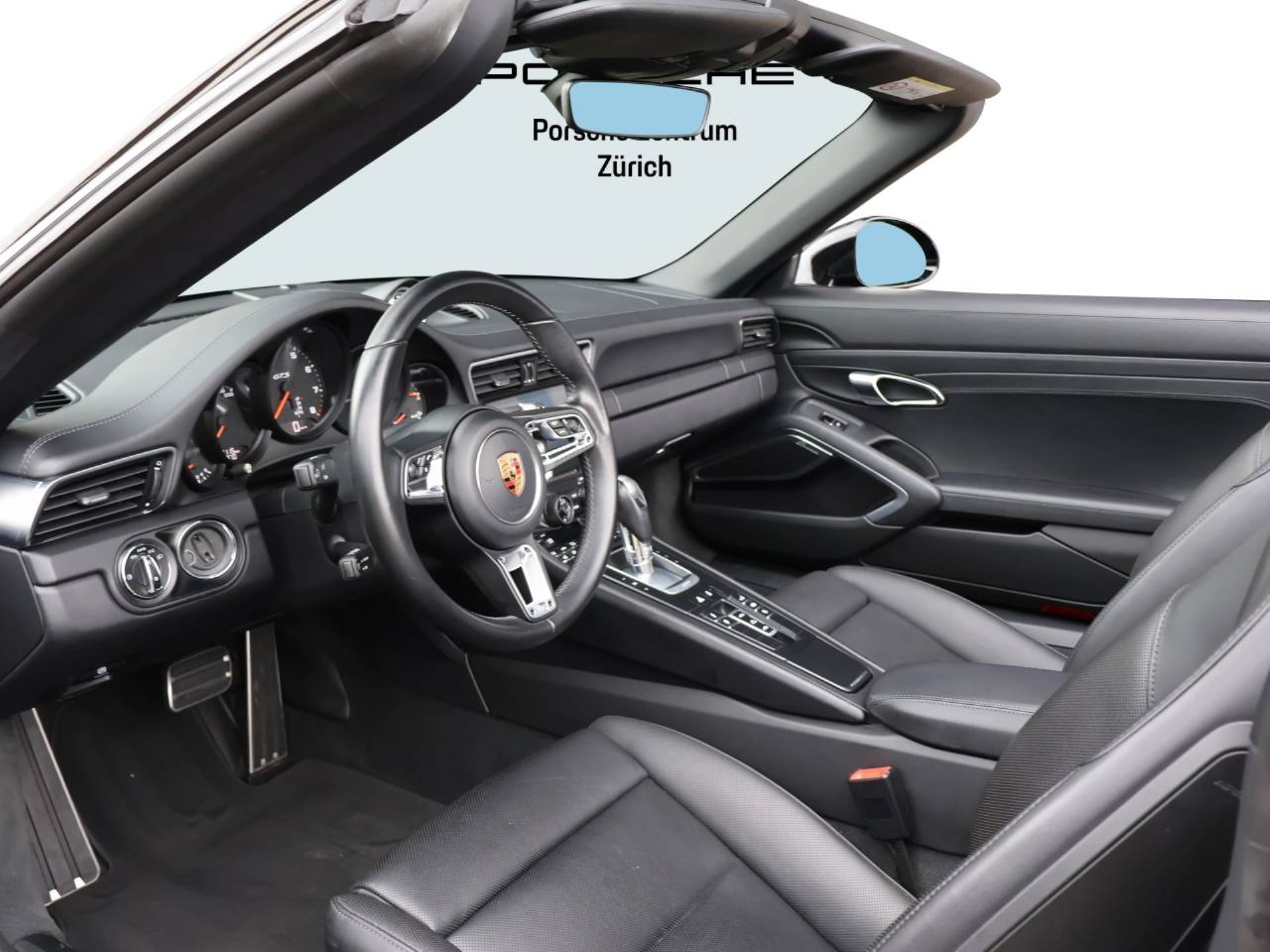 PORSCHE 911 Carrera 4 GTS Cabriolet-showroom-element-3