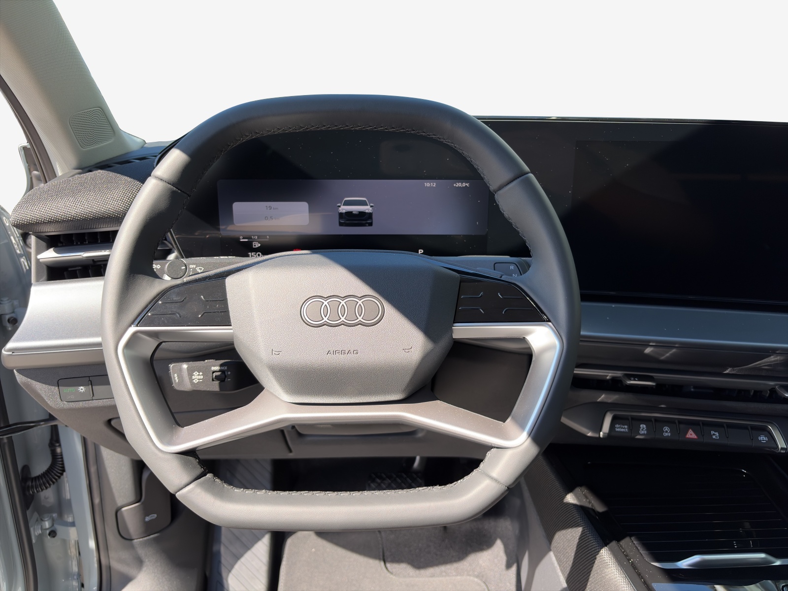 AUDI Q3 SUV 110 kW TFSI S tronic-image-9
