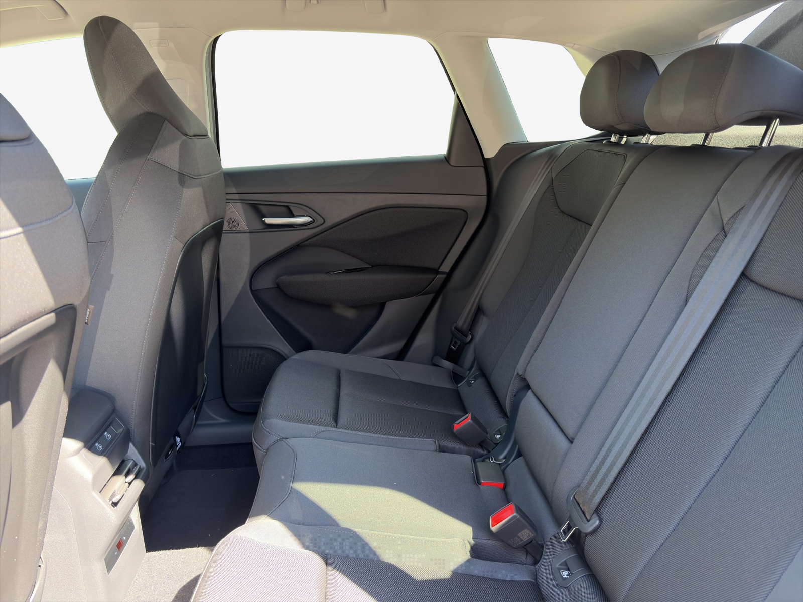 AUDI Q3 SUV 110 kW TFSI S tronic-image-11