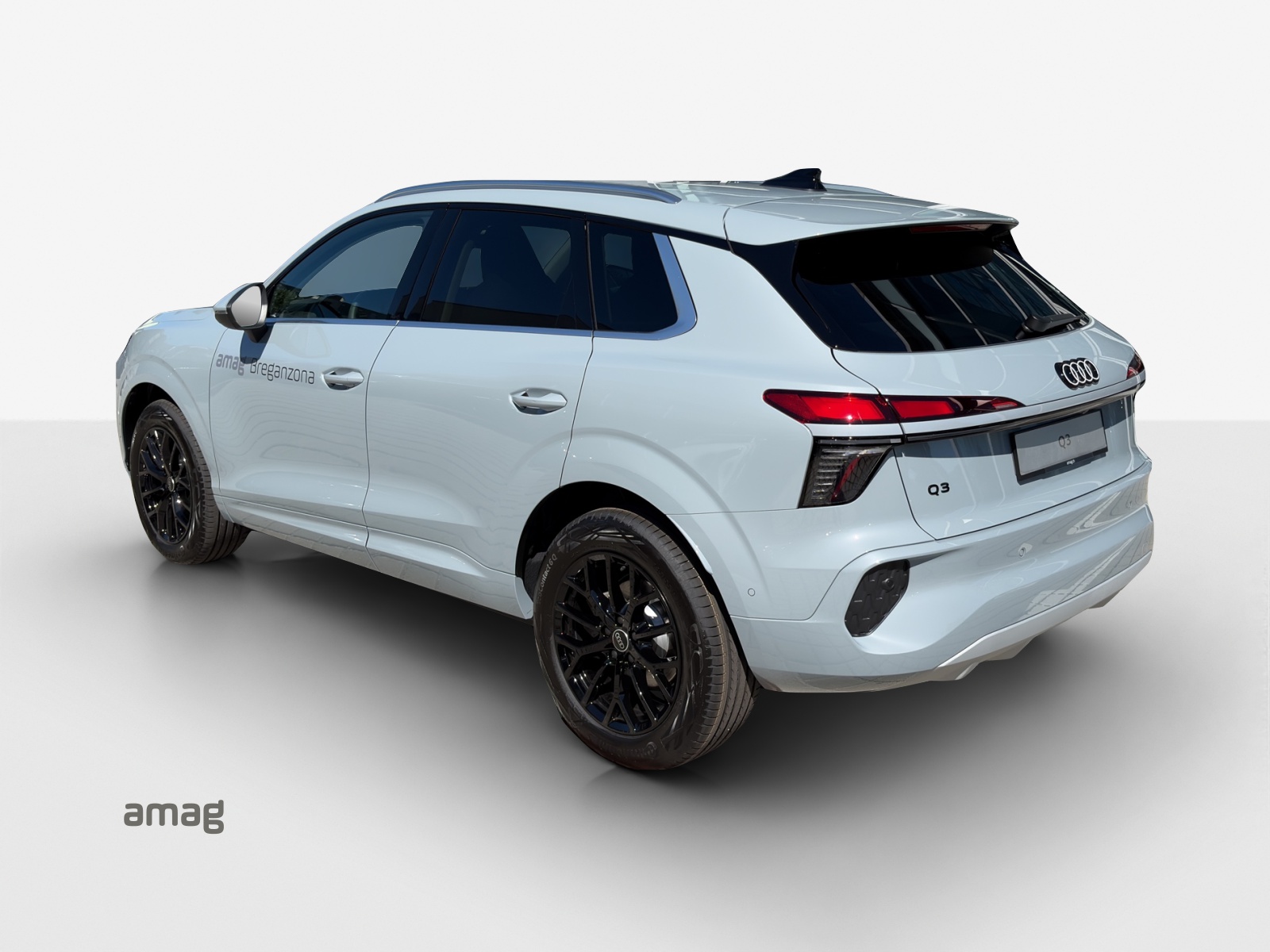 AUDI Q3 SUV 110 kW TFSI S tronic-showroom-element-2