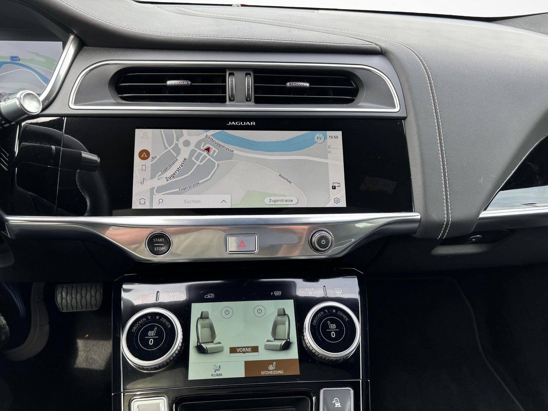 JAGUAR I-Pace EV400 HSE AWD-image-10