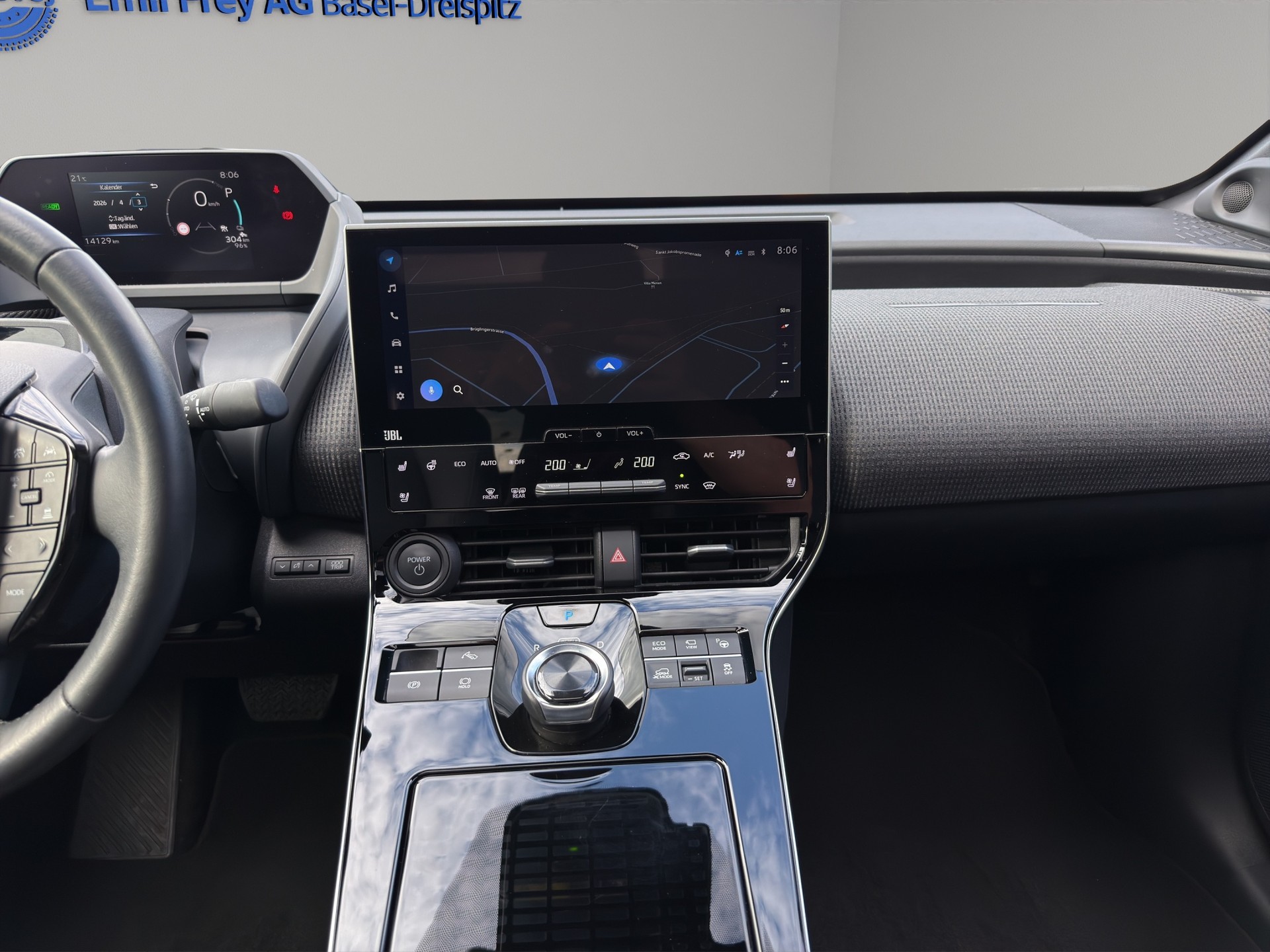 TOYOTA bZ4X 6.6 kw OBC Premium AWD-image-5