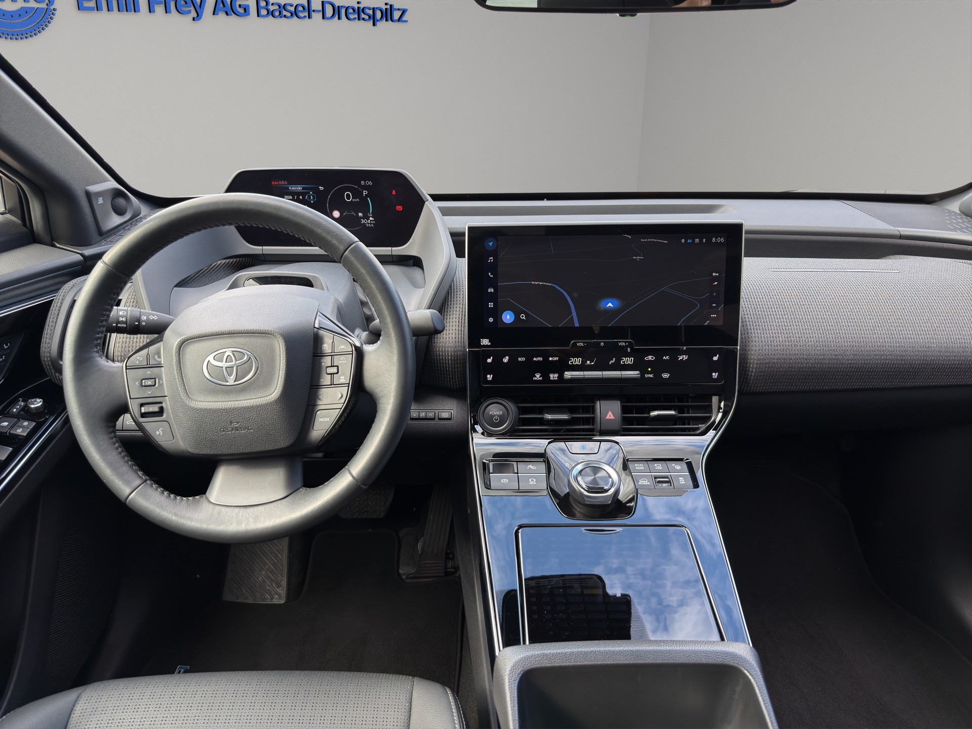 TOYOTA bZ4X 6.6 kw OBC Premium AWD-image-3
