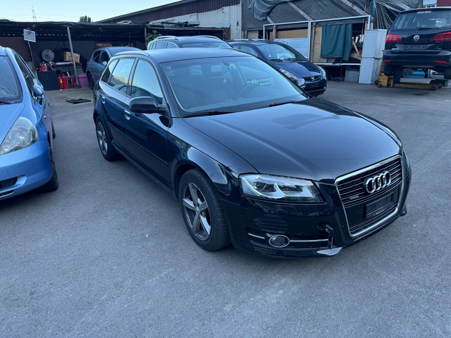 AUDI A3 Sportback 1.8 TFSI Ambiente quattro-image-1