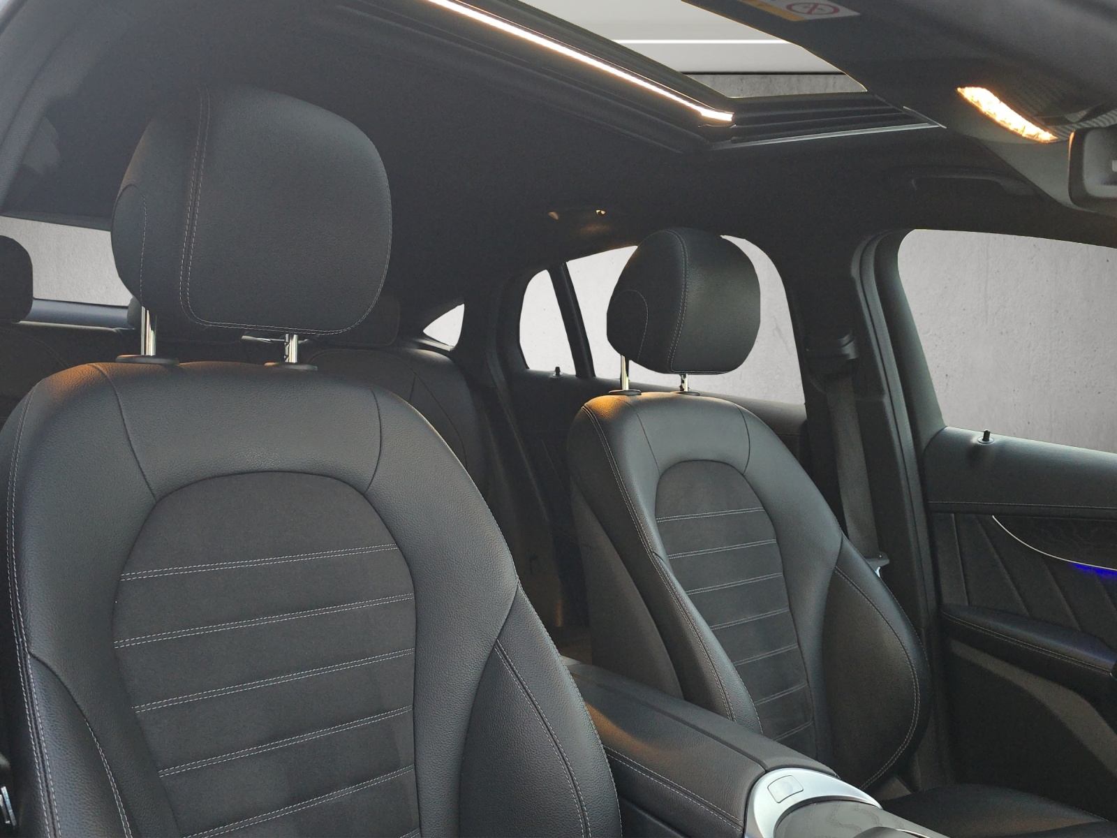 MERCEDES-BENZ GLC Coupé 400 d AMG Line 4Matic 9G-Tronic-image-10