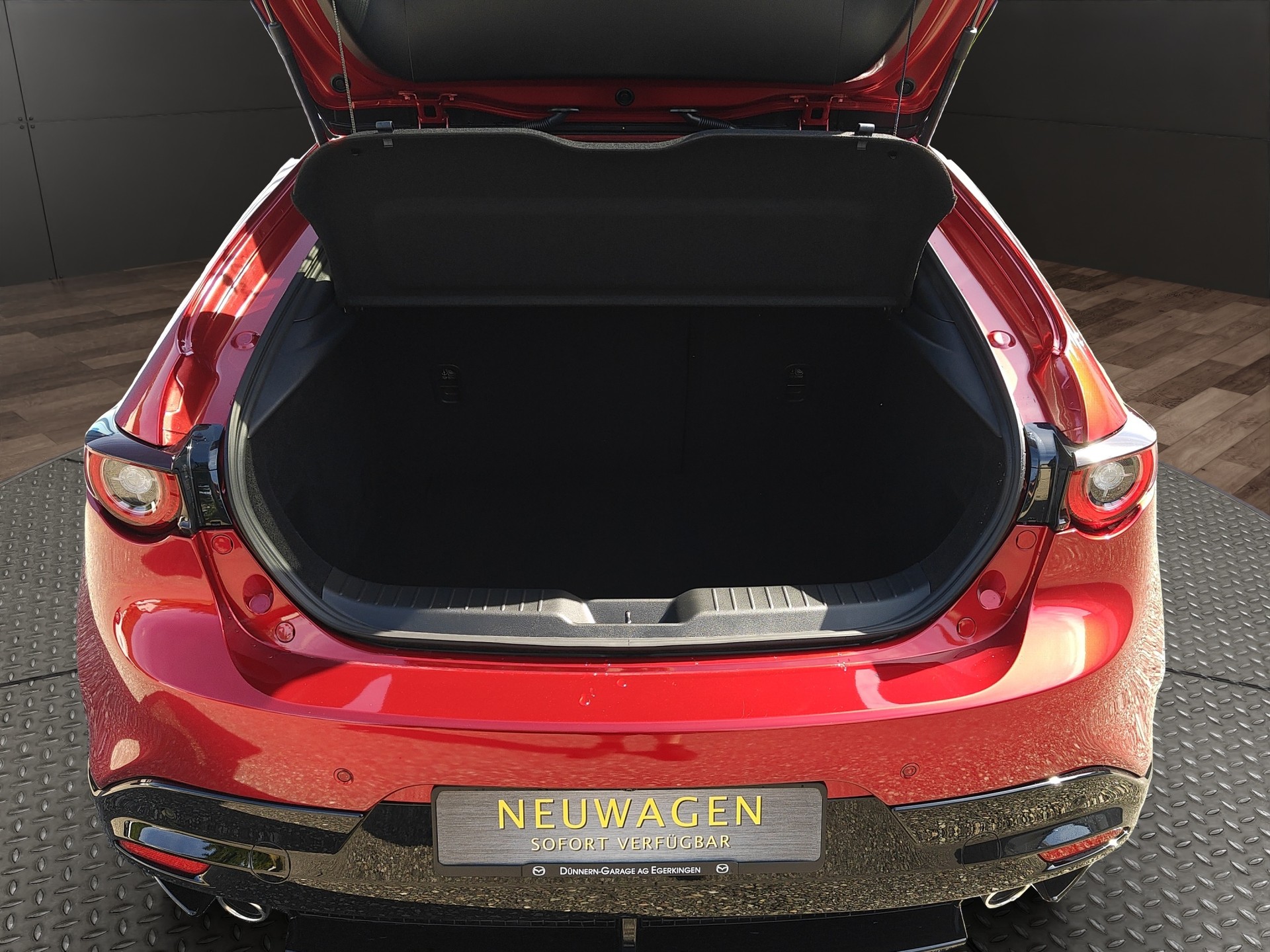 MAZDA 3 Hatchback SKYACTIV-G M Hybrid 140 Centre Line Automat-image-7