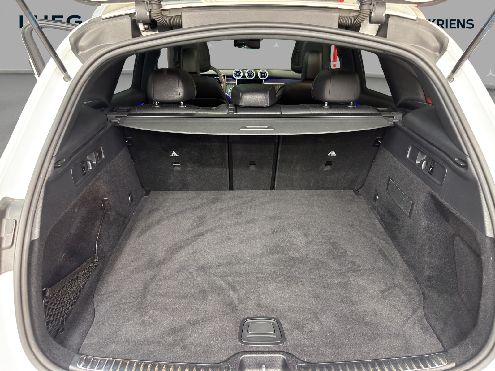 MERCEDES-BENZ GLC 200 4M - Avantgarde / DISTRONIC / Rückfahrkamera / Panorama-Dach-image-14