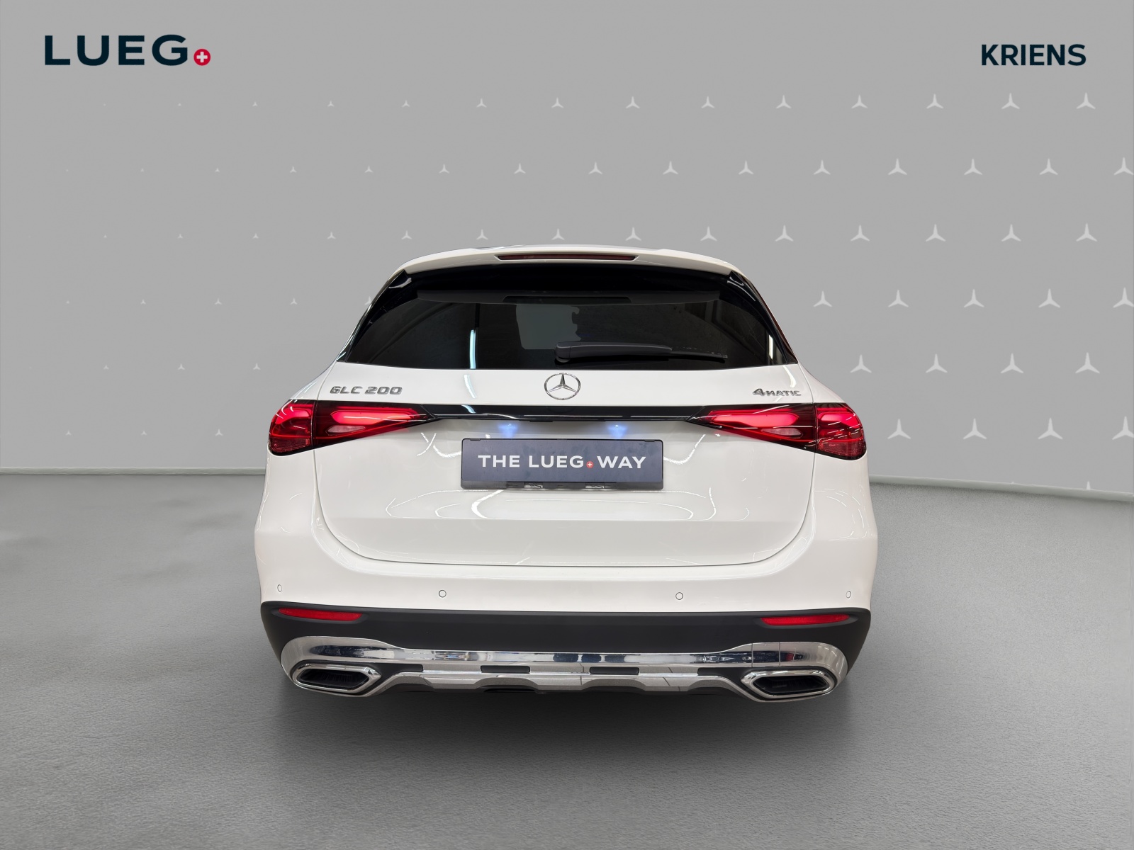 MERCEDES-BENZ GLC 200 4M - Avantgarde / DISTRONIC / Rückfahrkamera / Panorama-Dach-image-3