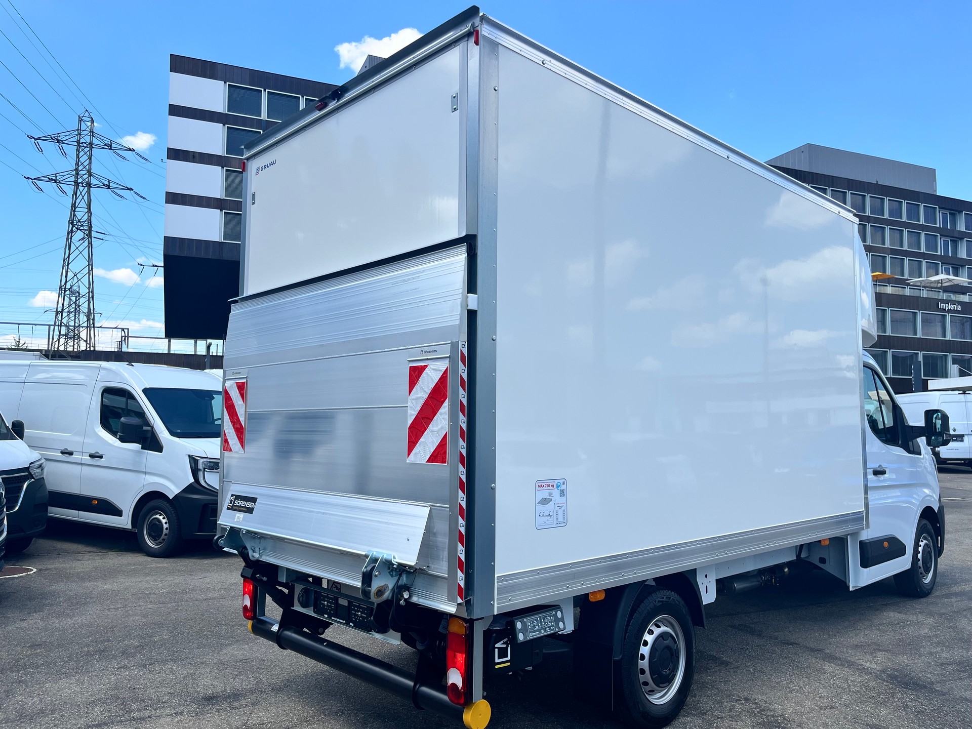 RENAULT Master T35 Blue dCi 150PS L3H1 HD Kofferaufbau mit Hebebühne-image-4