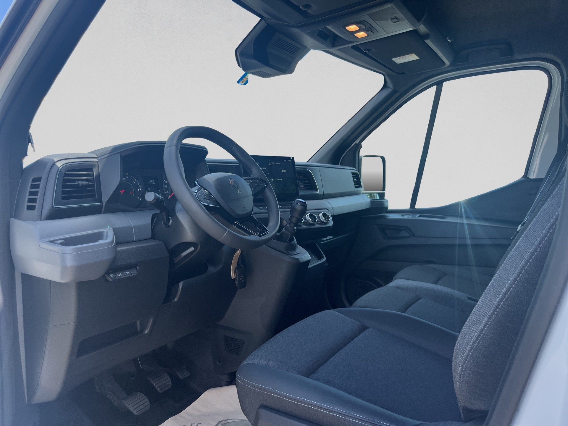 RENAULT Master T35 Blue dCi 150PS L3H1 HD Kofferaufbau mit Hebebühne-image-11