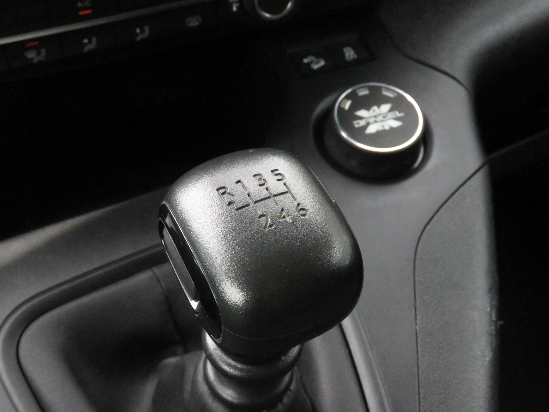 OPEL Combo Cargo 1.5 s/s Erhöhte Nutzlast 4x4-image-16