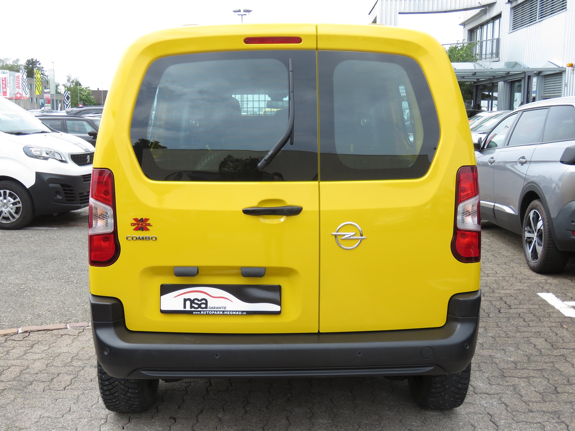 OPEL Combo Cargo 1.5 s/s Erhöhte Nutzlast 4x4-image-4
