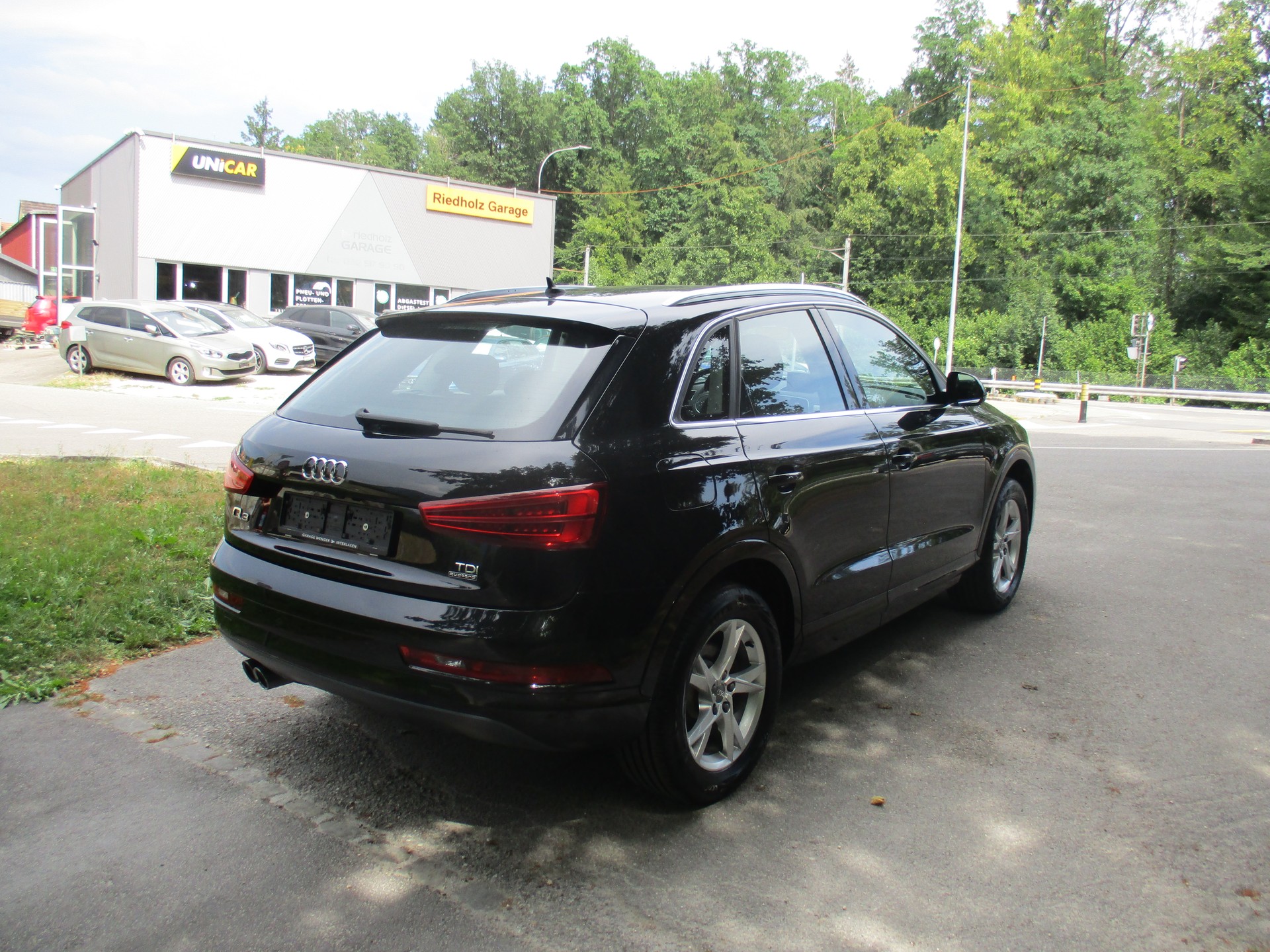 AUDI Q3 2.0 TDI sport quattro S-tronic-image-3