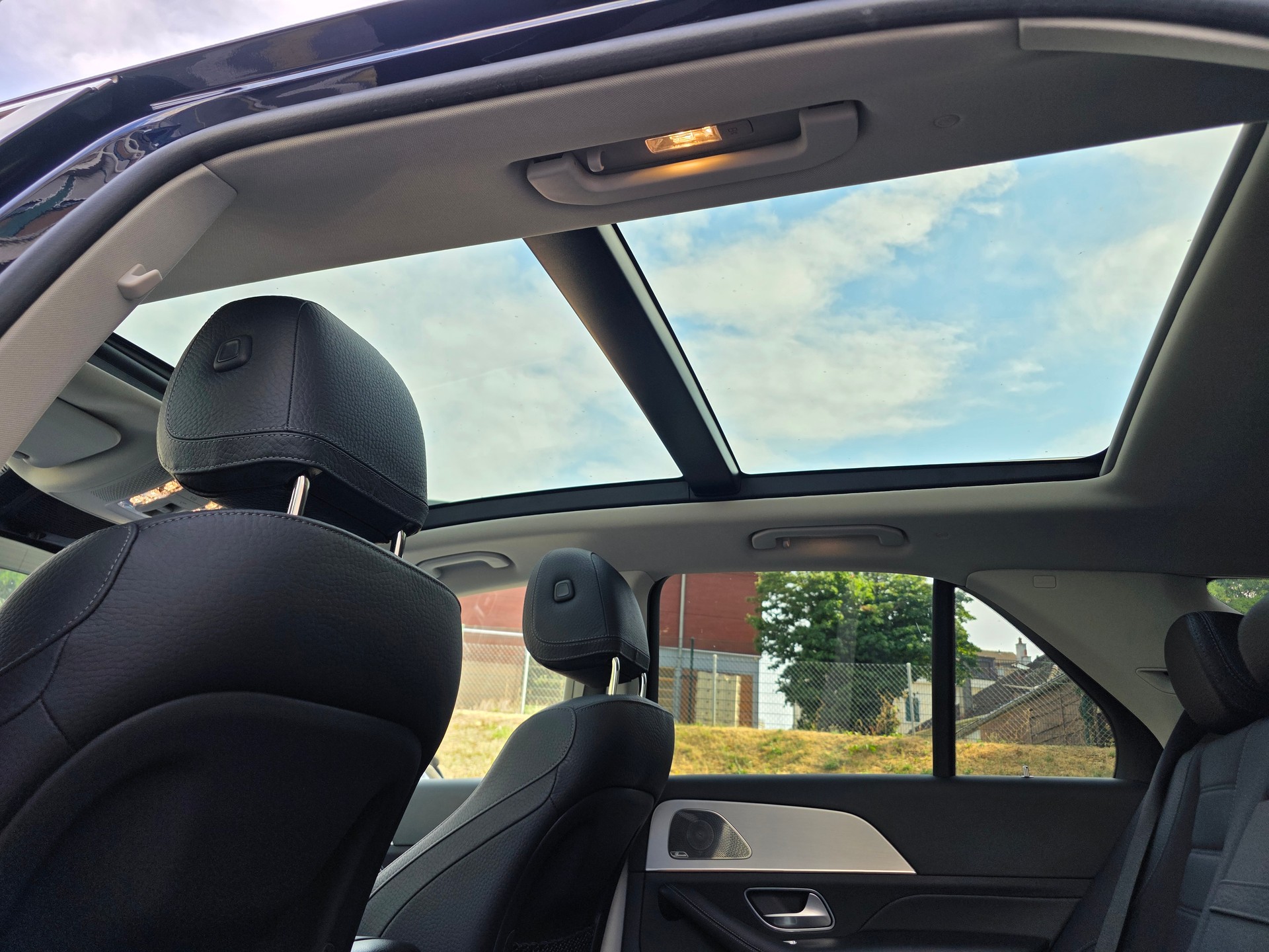 MERCEDES-BENZ GLE 350 e 4Matic 9G-Tronic-image-6