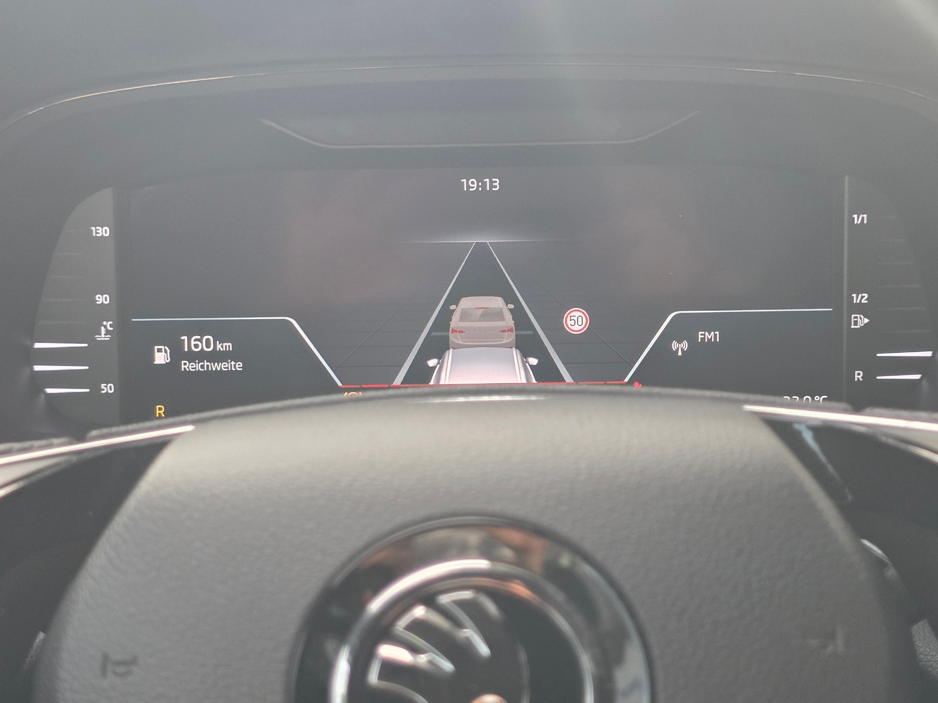 SKODA Octavia Combi 2.0 TDI DSG RS 4x4 ** EL.ANHÄNGERKUPPLUNG - CANTON SOUND SYS. -KEYLESS -ASSIS.-PAKET PLUS -ADAPTIVE LED**-image-16