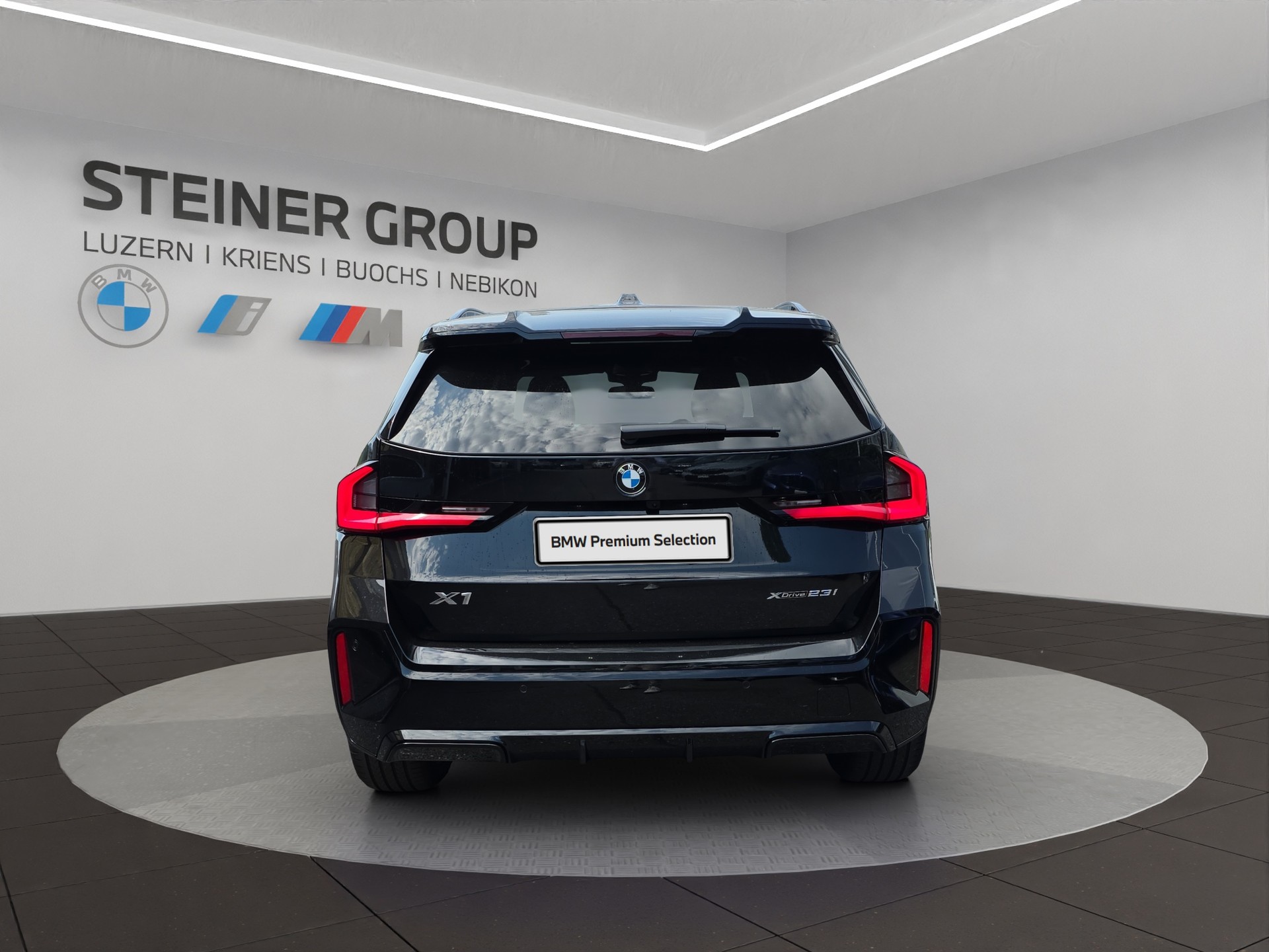 BMW X1 xDrive 23i 48V M Sport Pro-image-4