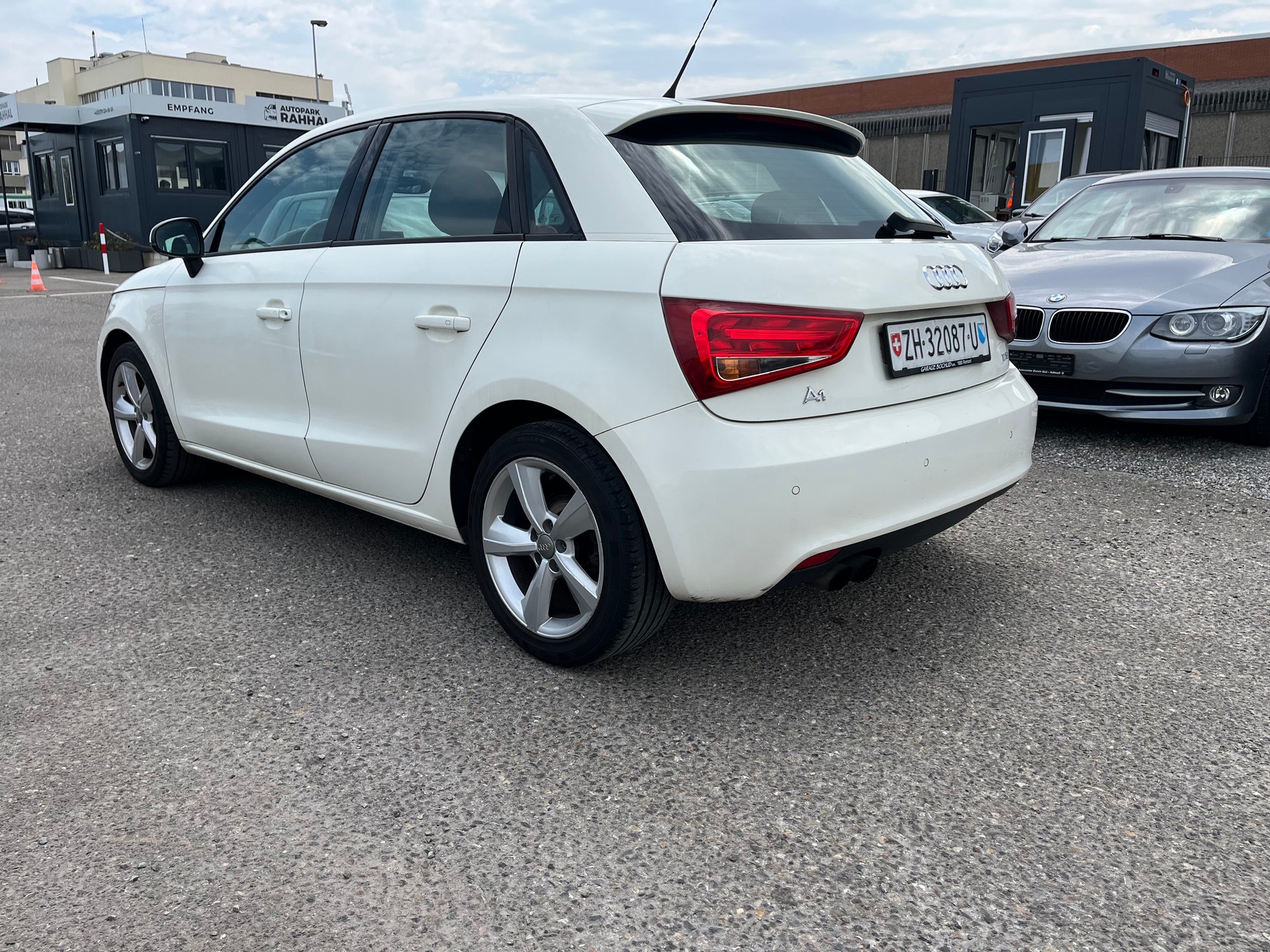 AUDI A1 Sportback 1.4 TFSI Attraction-image-6