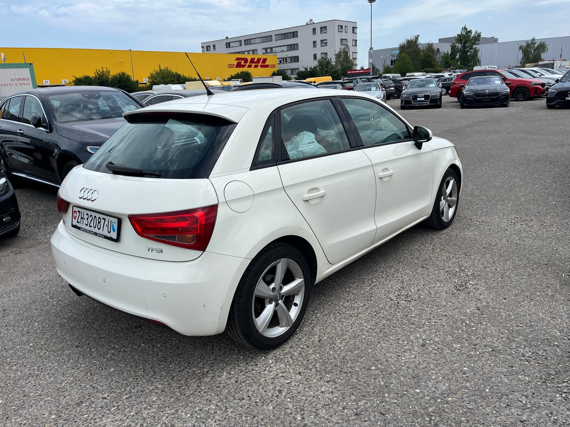 AUDI A1 Sportback 1.4 TFSI Attraction-image-8