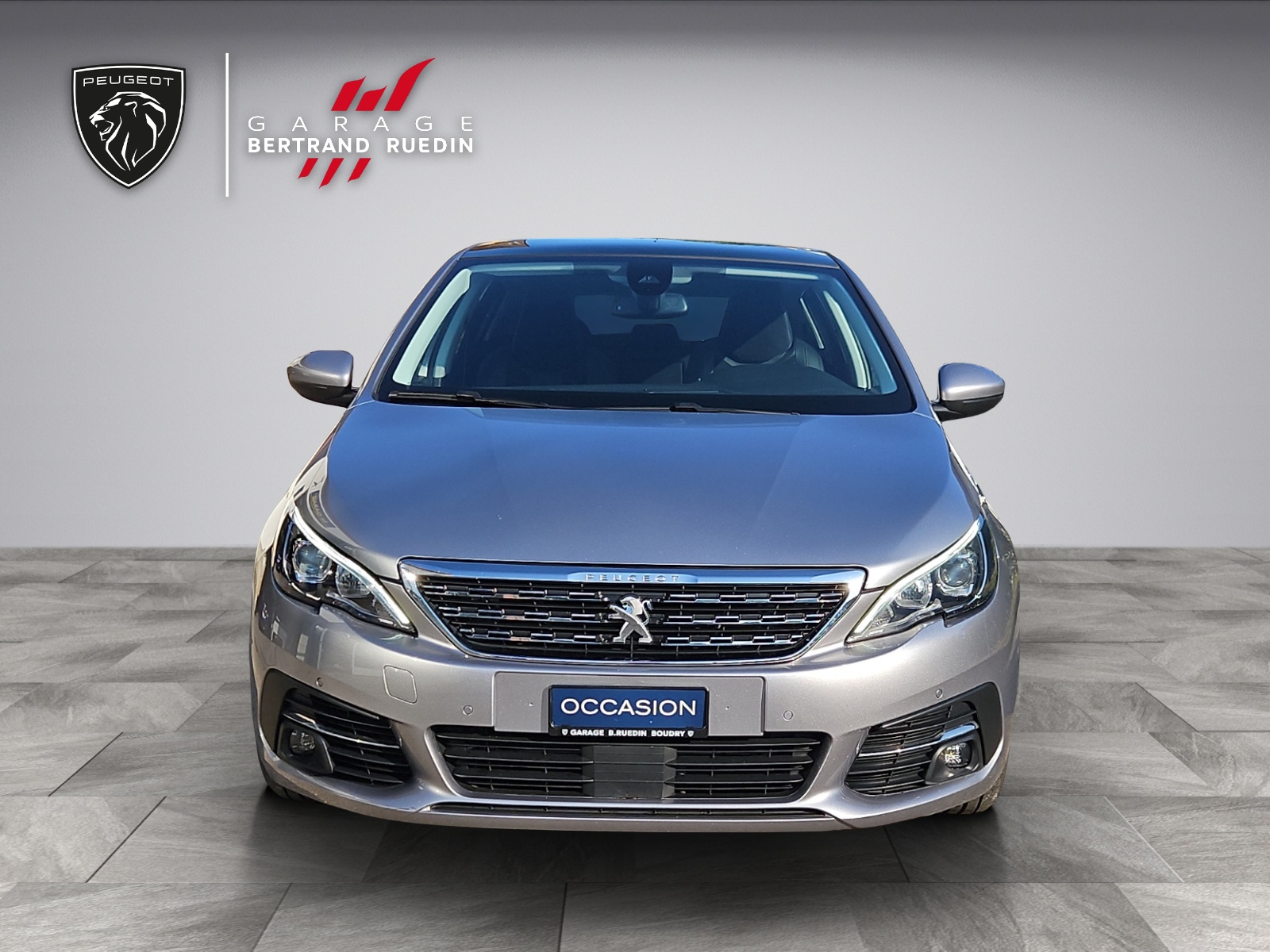 PEUGEOT 308 1.2 Pure Tech Tech Edition EAT8-image-4