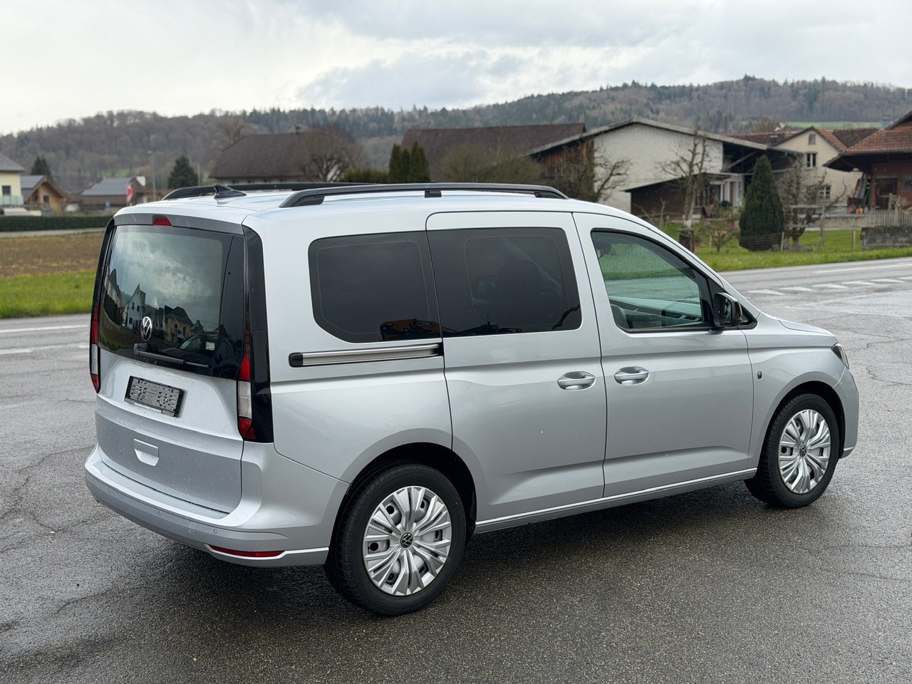 VW Caddy 2.0 TDI Wohnmobile-image-14