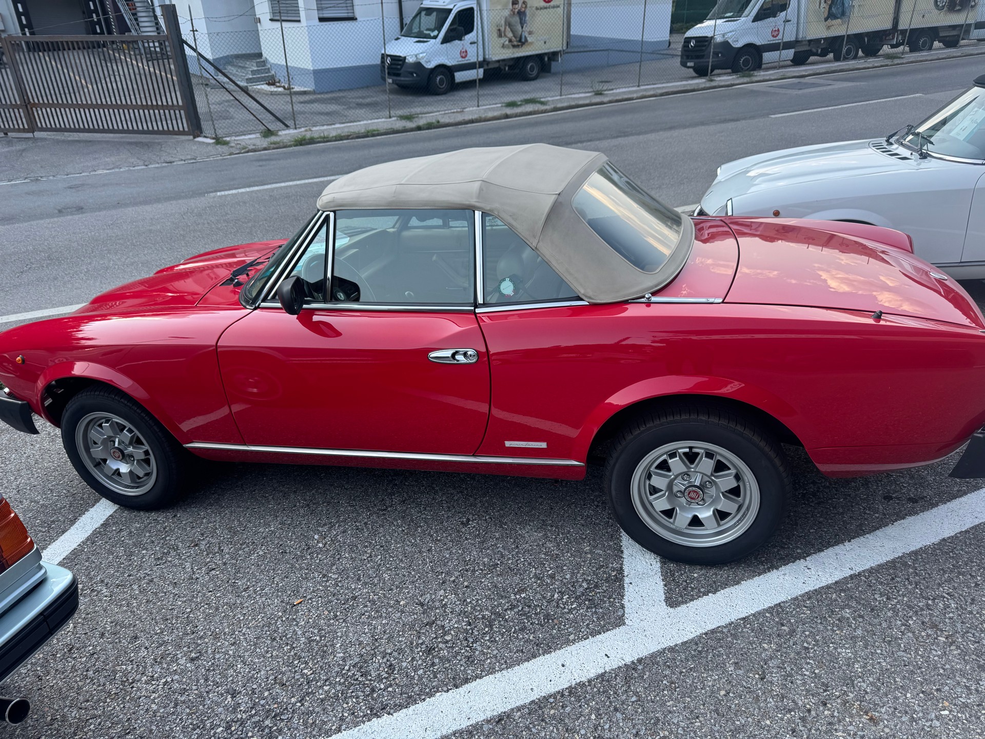 FIAT Spider 124 DS Europa 2.0 i.e.-image-6