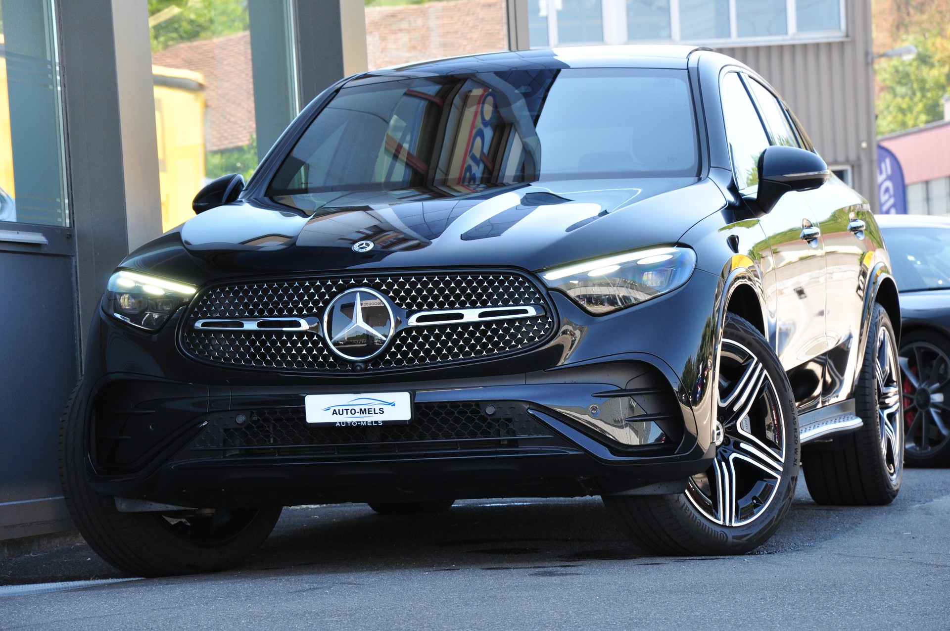 MERCEDES-BENZ GLC 300 4Matic AMG Line 9G-Tronic