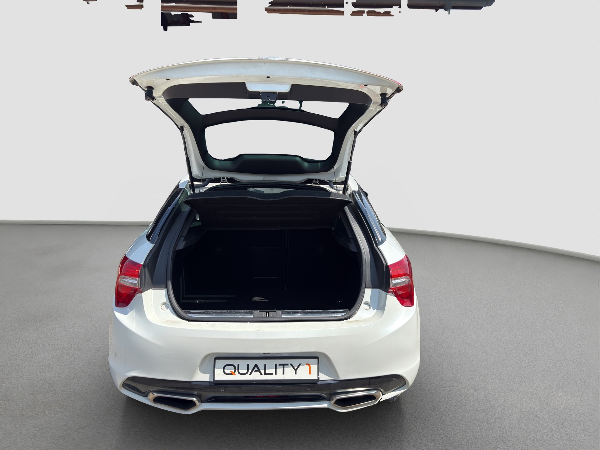 DS AUTOMOBILES DS5 1.6 Turbo SO Chic-image-15