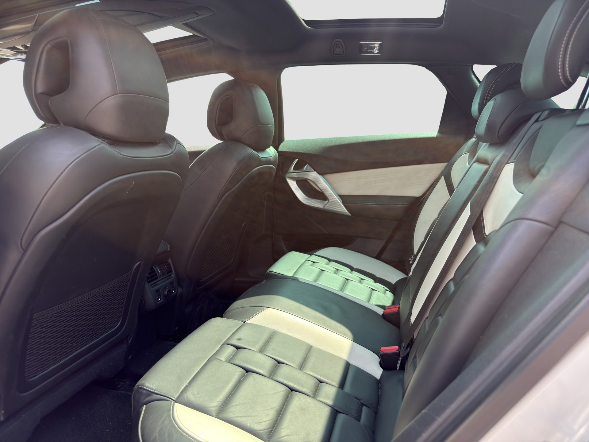 DS AUTOMOBILES DS5 1.6 Turbo SO Chic-image-11