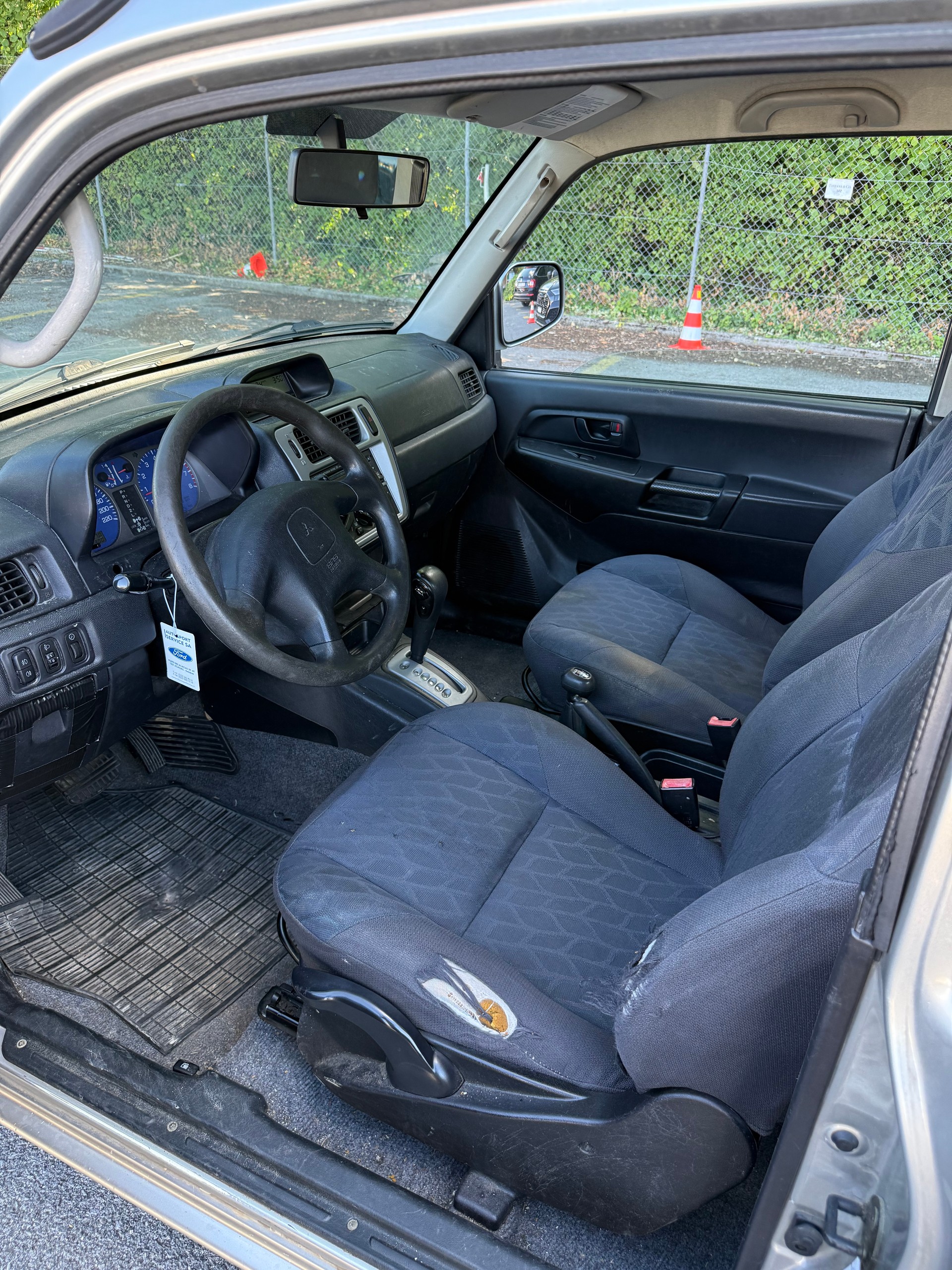 MITSUBISHI Pajero Pinin 2.0 Premium-image-9