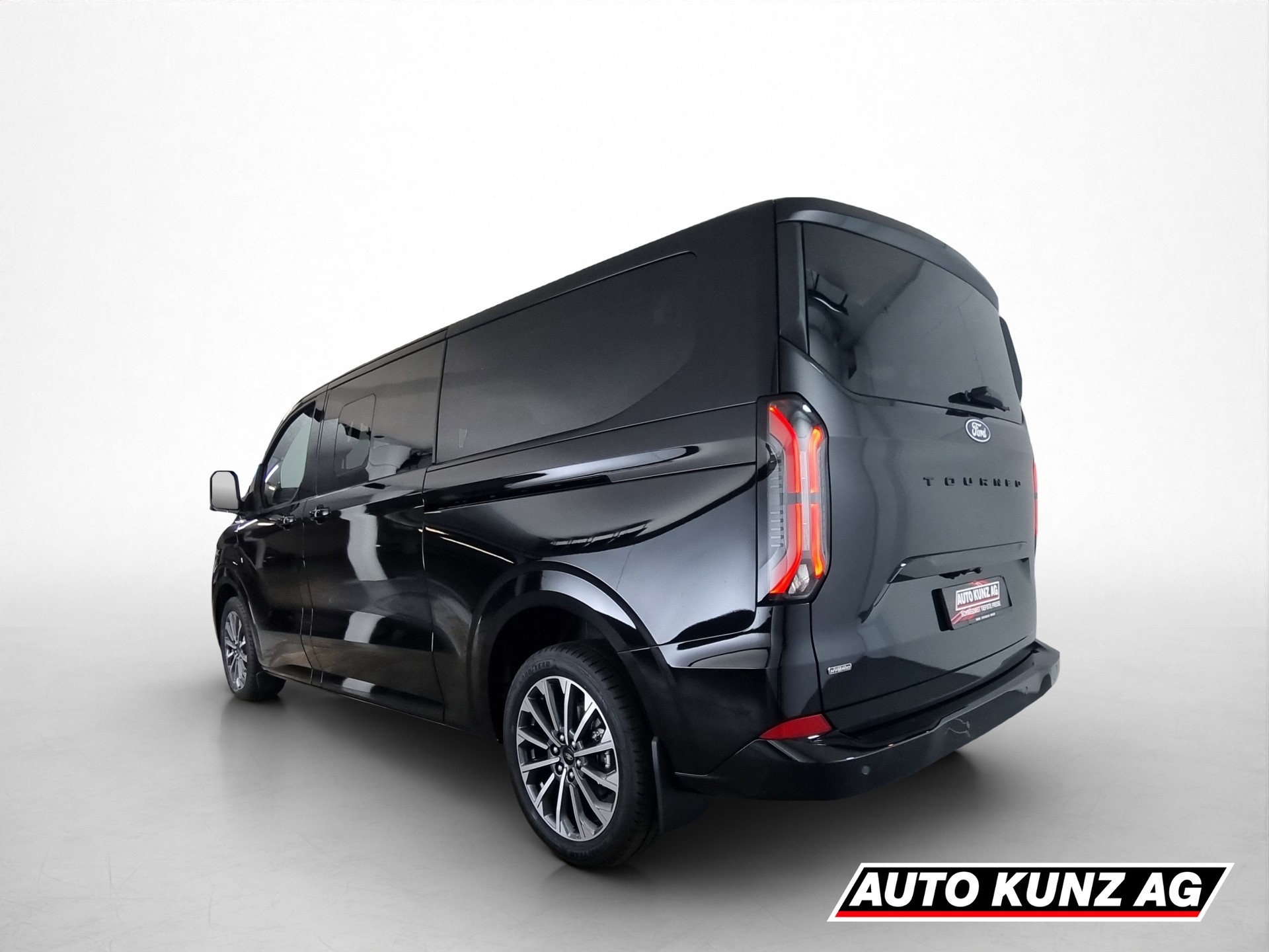 FORD Tourneo Custom Titanium X L2H1 8-Plätzer-image-3