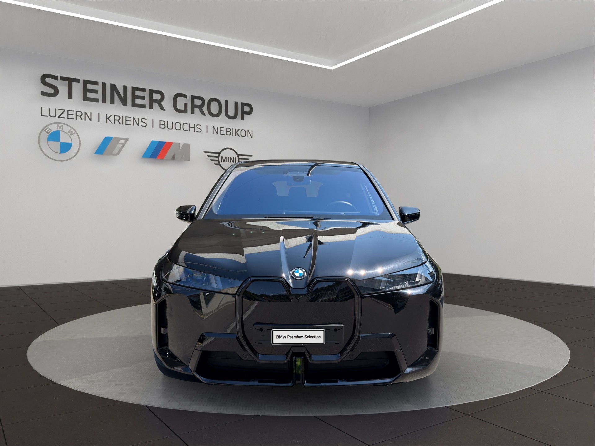 BMW iX xDrive60 M Sport Pro-image-2