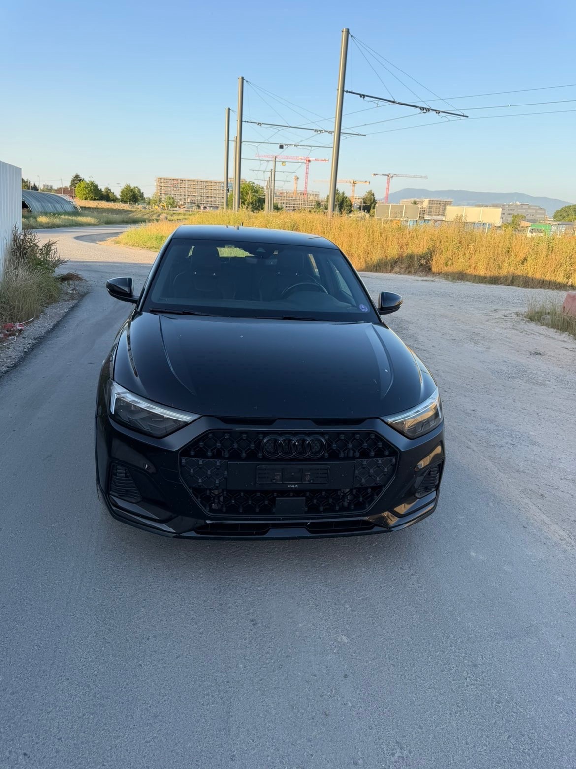 AUDI A1 City Carver 30 TFSI Attraction S-tronic-image-2
