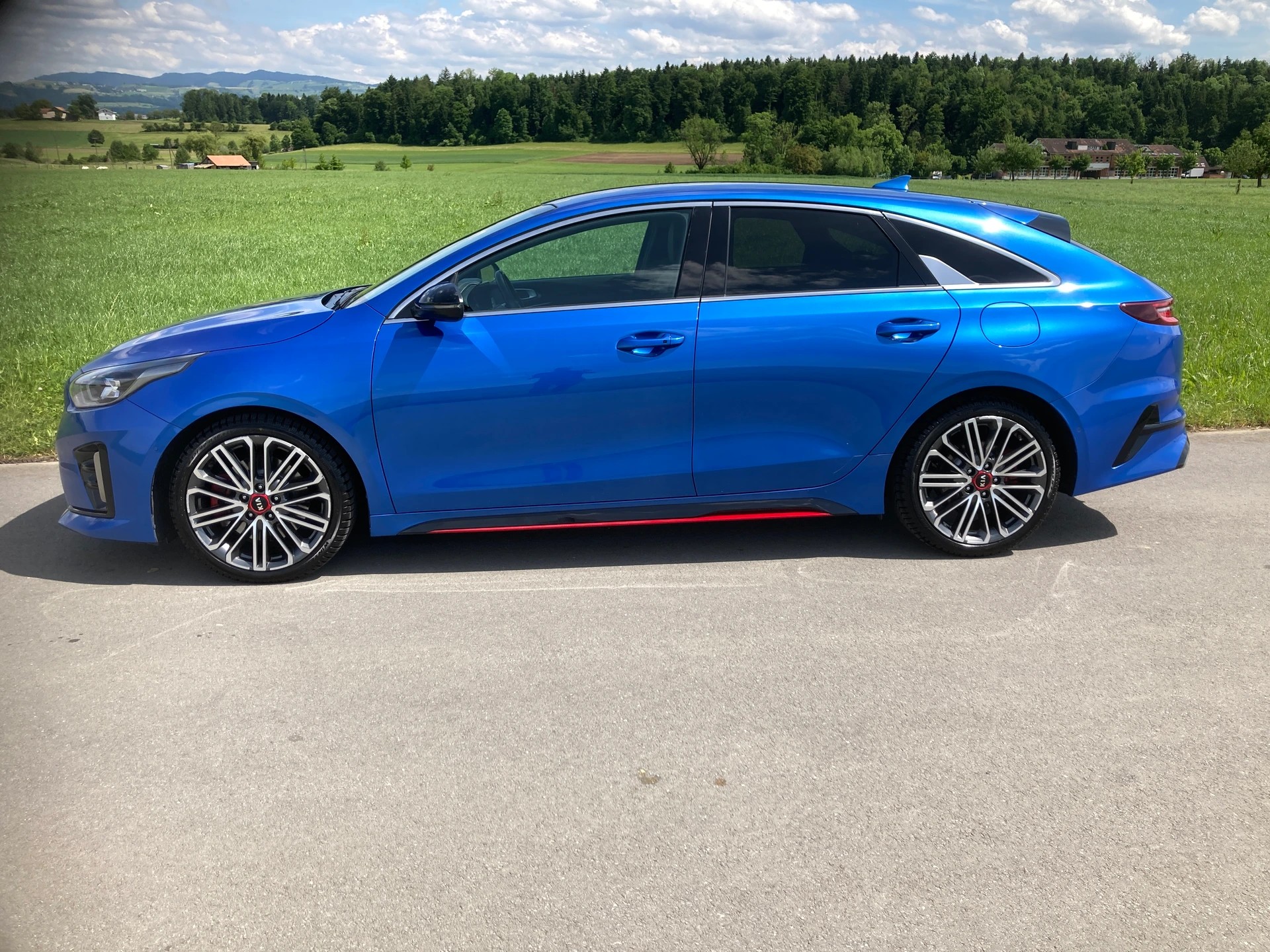 KIA ProCeed 1.6 T-GDi GT DCT-image-3